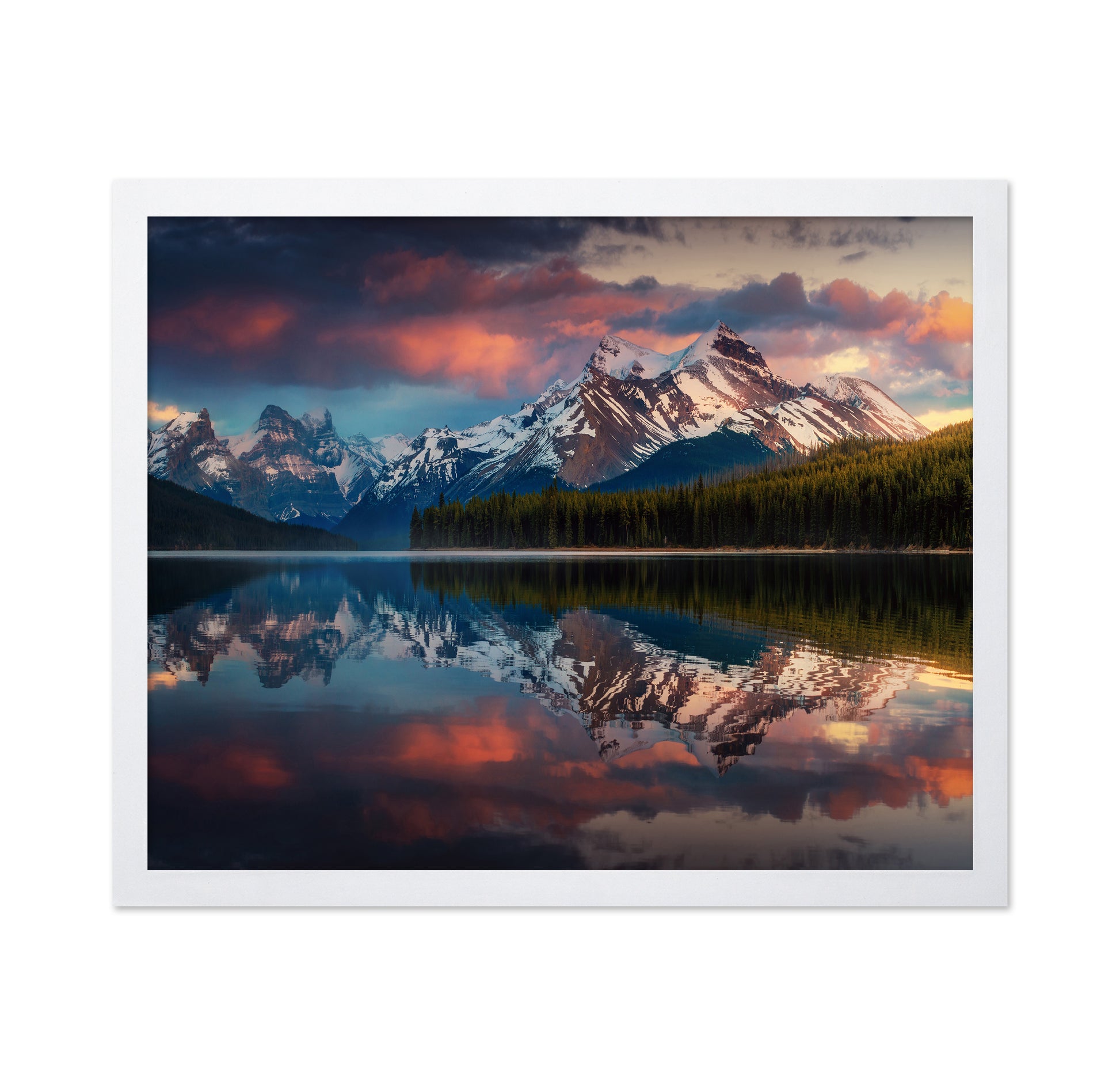 Maligne Color