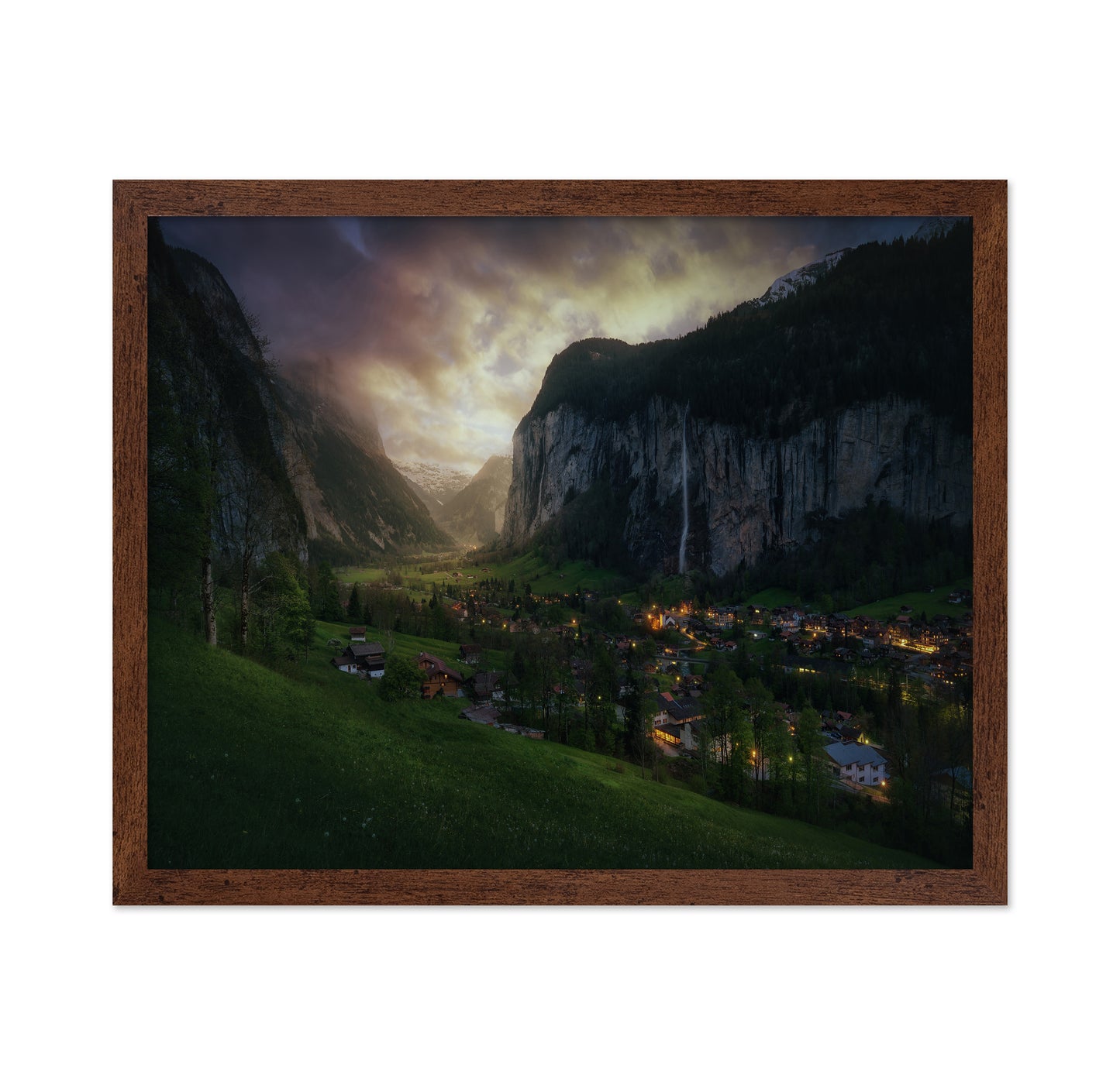 Lauterbrunnen On Light
