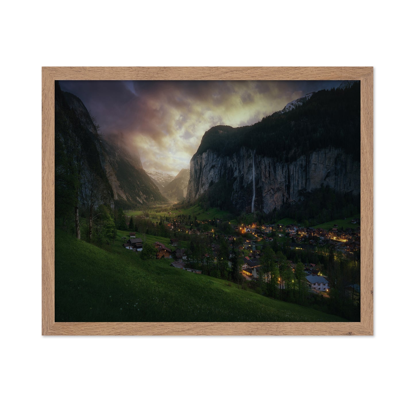 Lauterbrunnen On Light