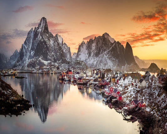 Reine Morning Light