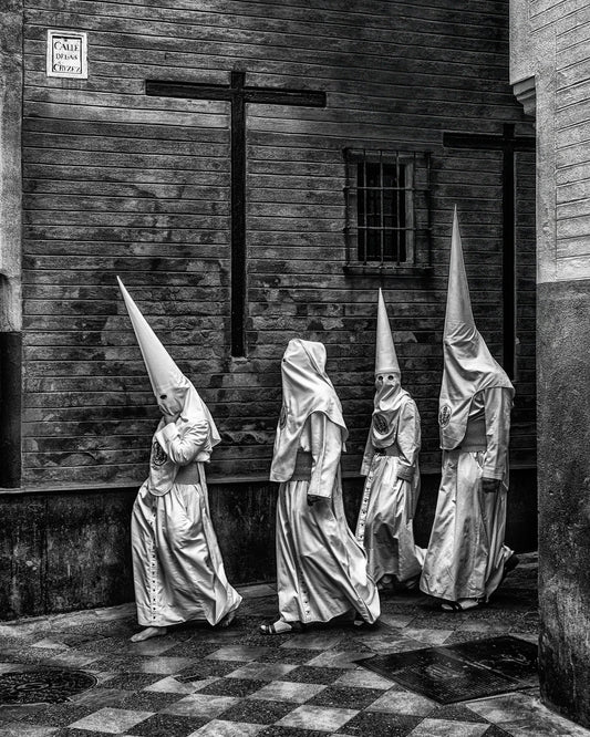 Calle Cruces