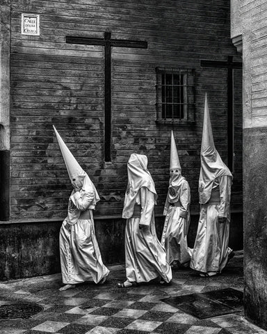 Calle Cruces