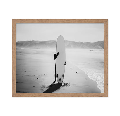 Hiding with Surfboard