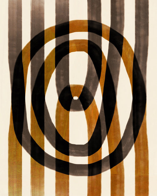 Concentric Circles in Black and Brown