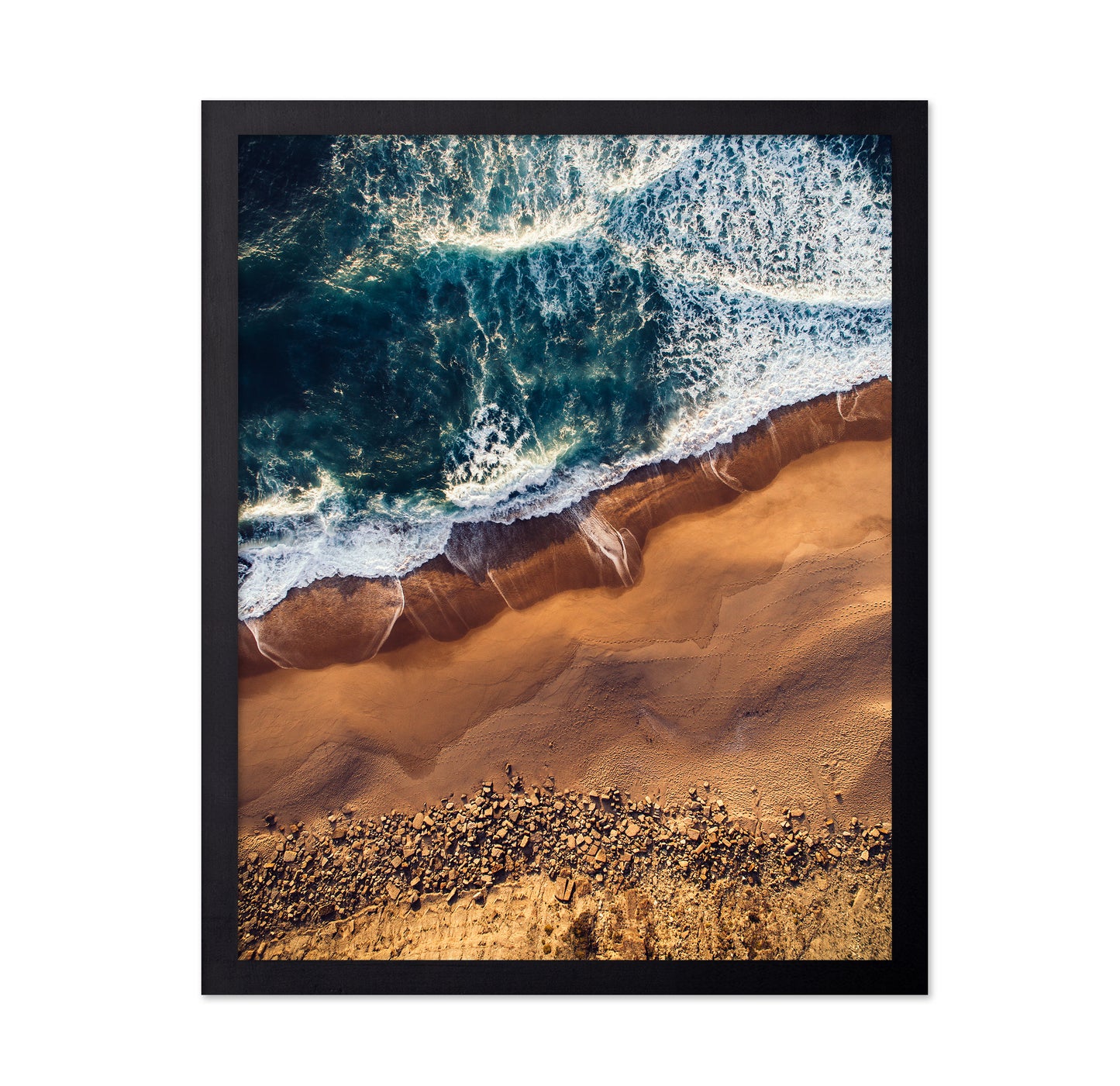 Vibrant Coastline With Turquoise Waves