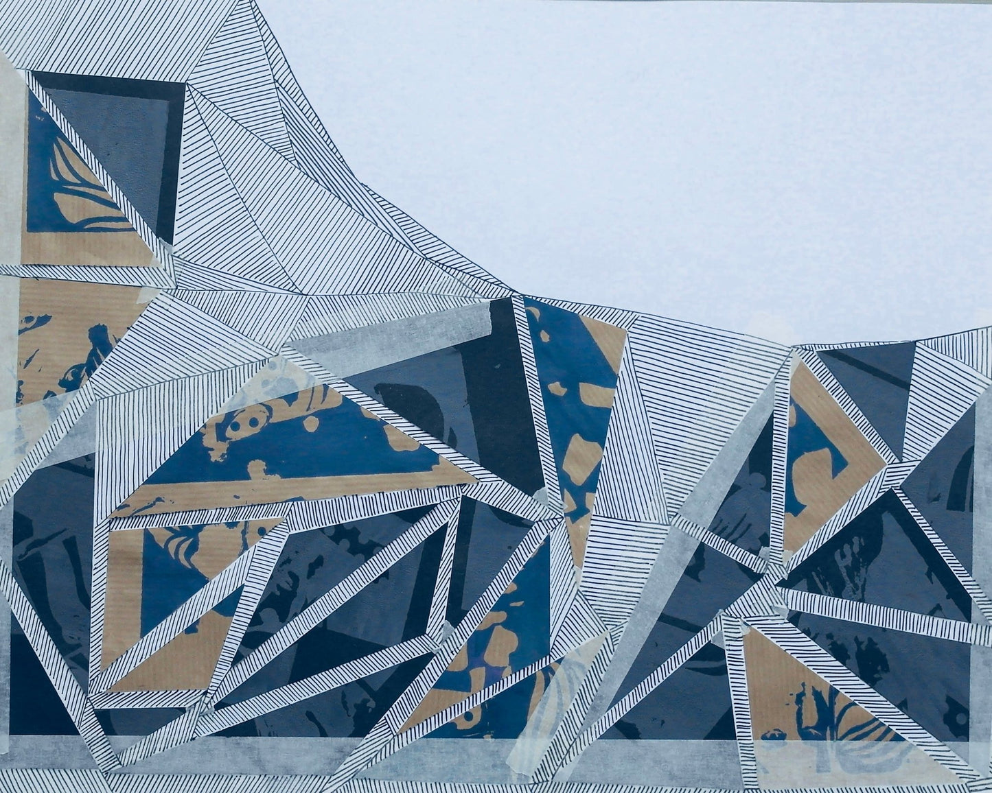 Fractured Horizons