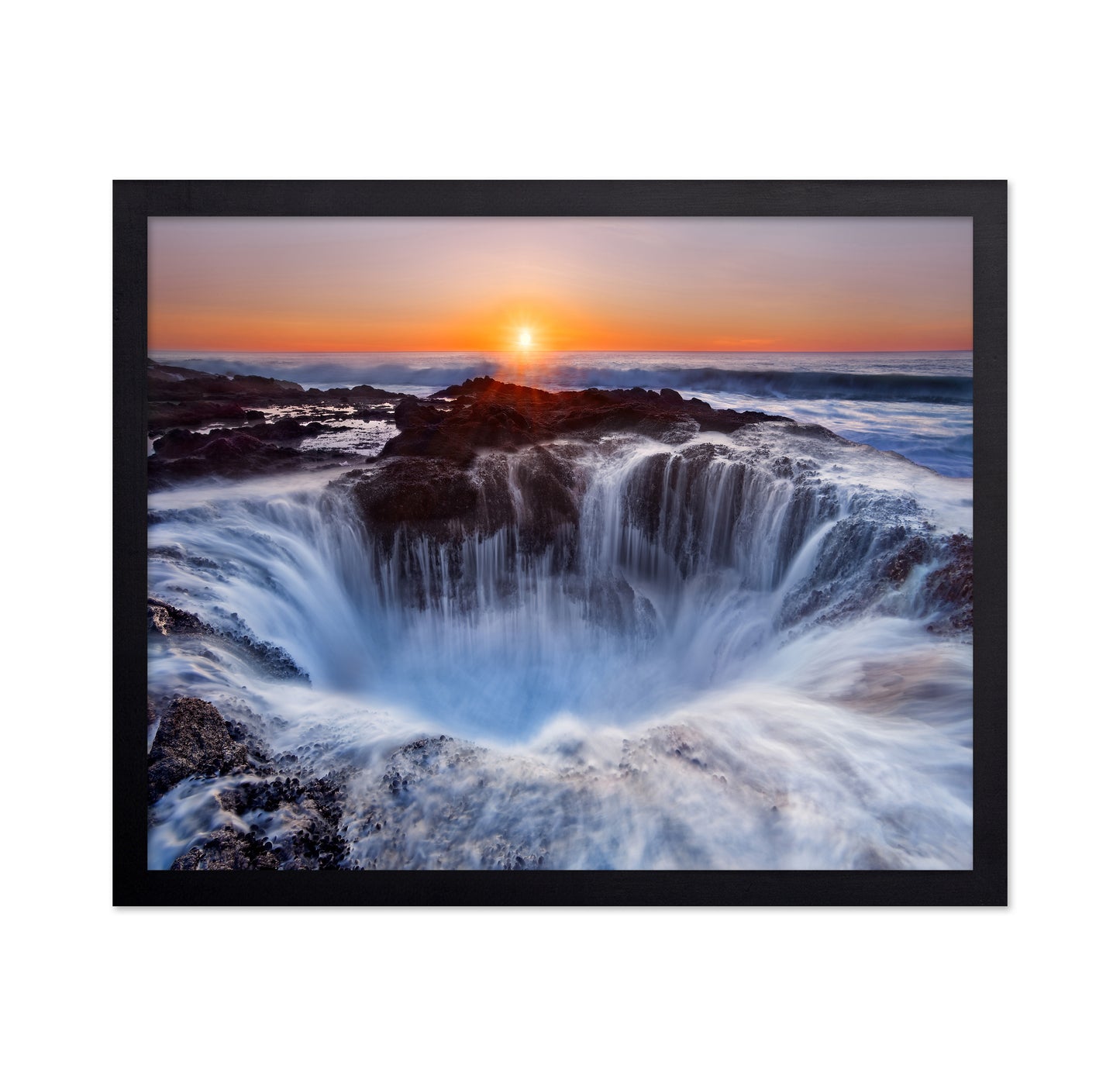 Thor�s Well Ocean Sinkhole