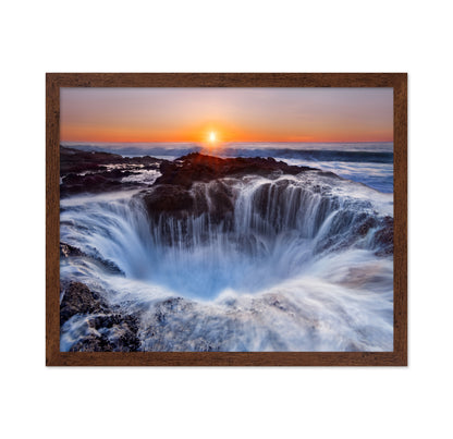 Thor�s Well Ocean Sinkhole
