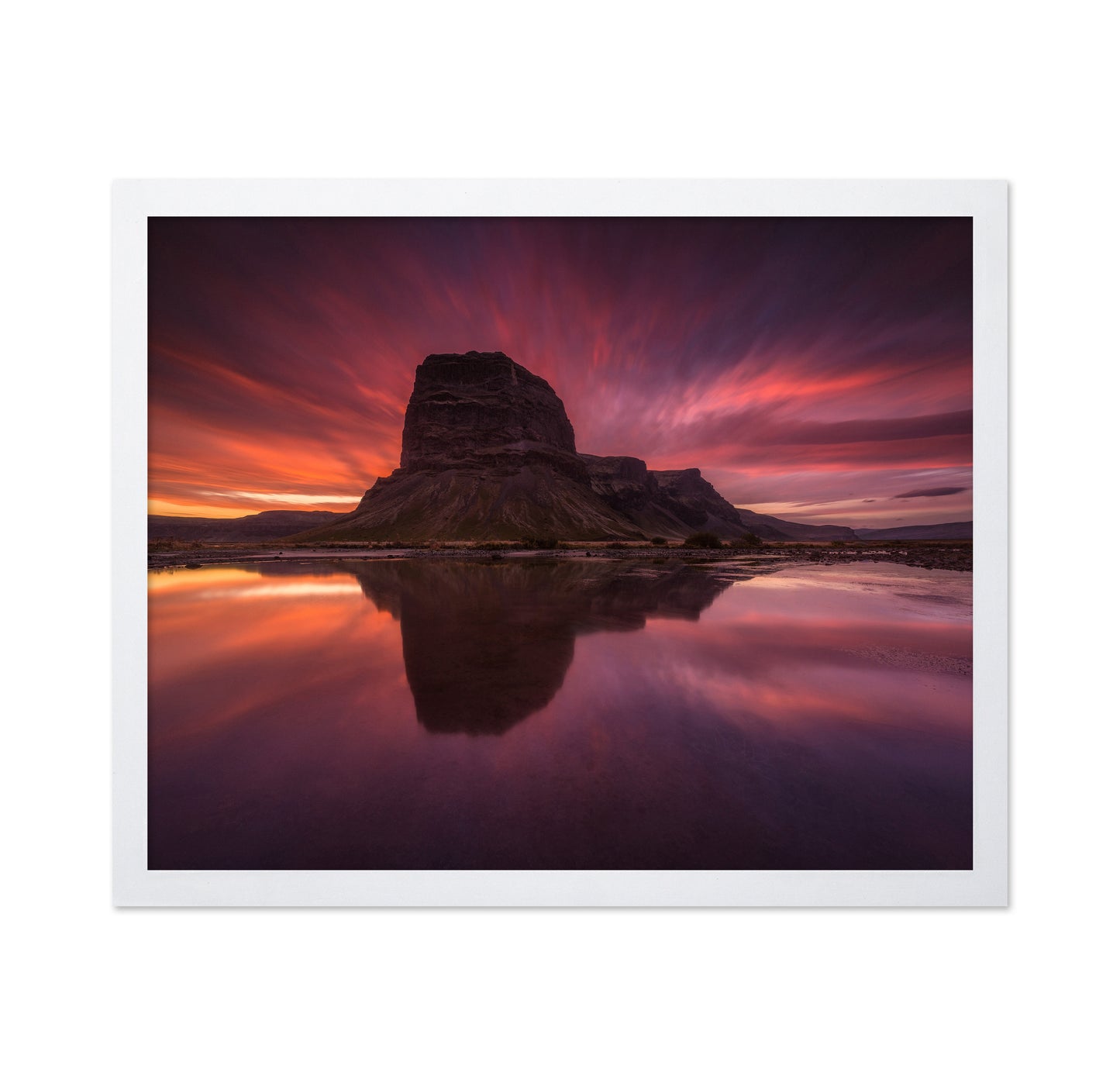 L�magn�pur Mountain Reflection