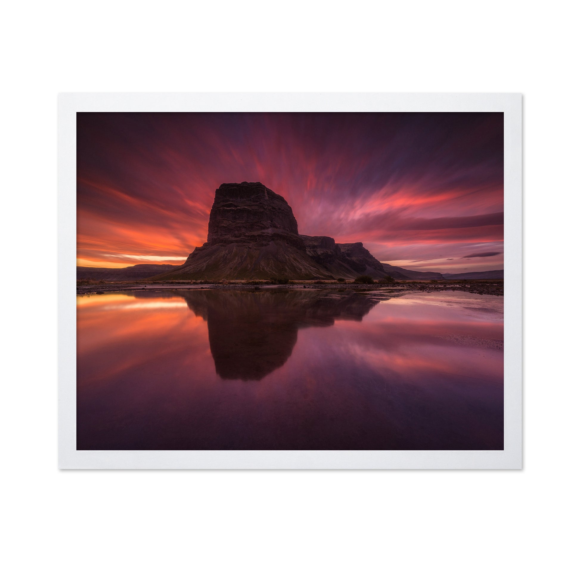 L�magn�pur Mountain Reflection