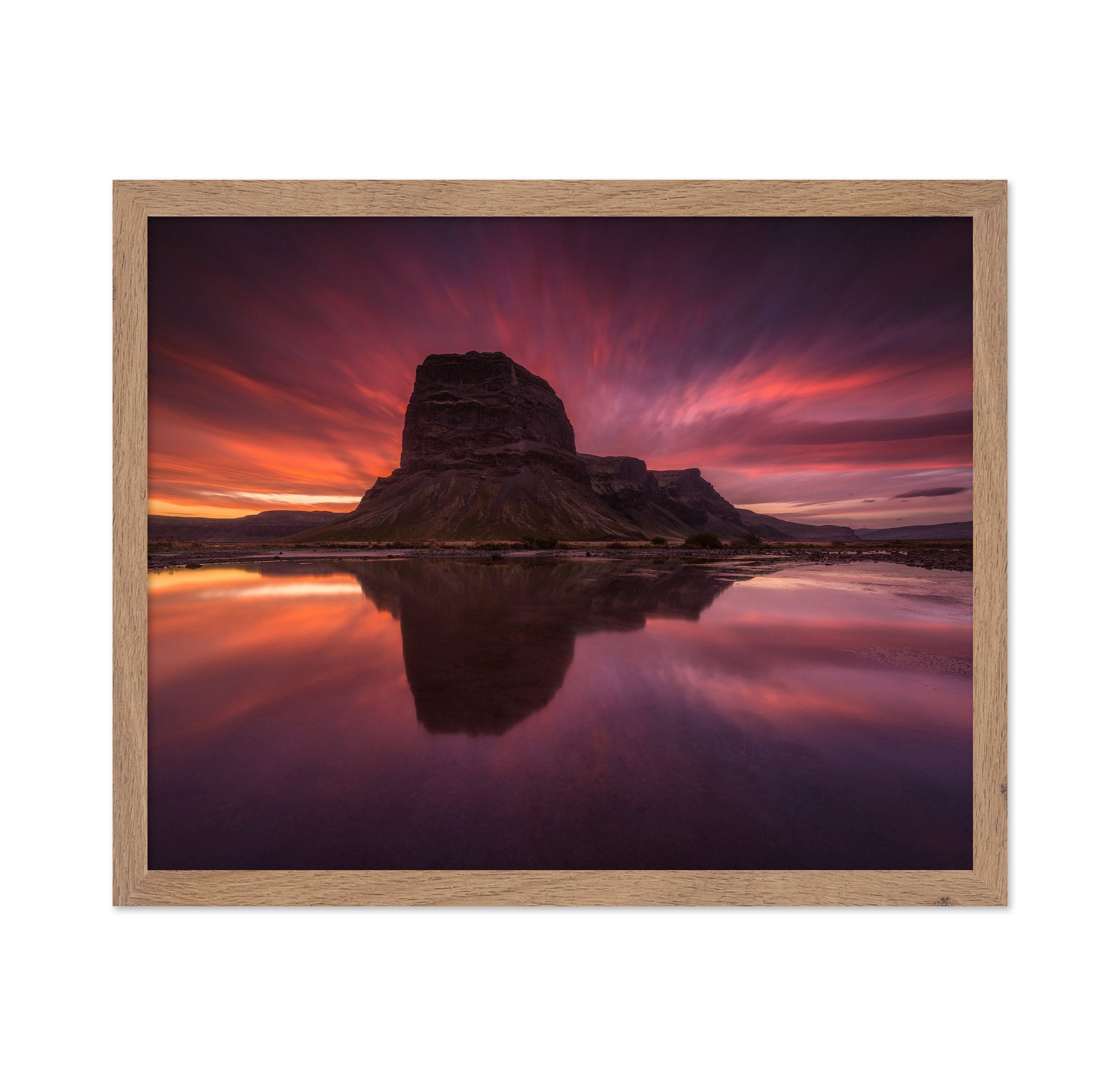 L�magn�pur Mountain Reflection
