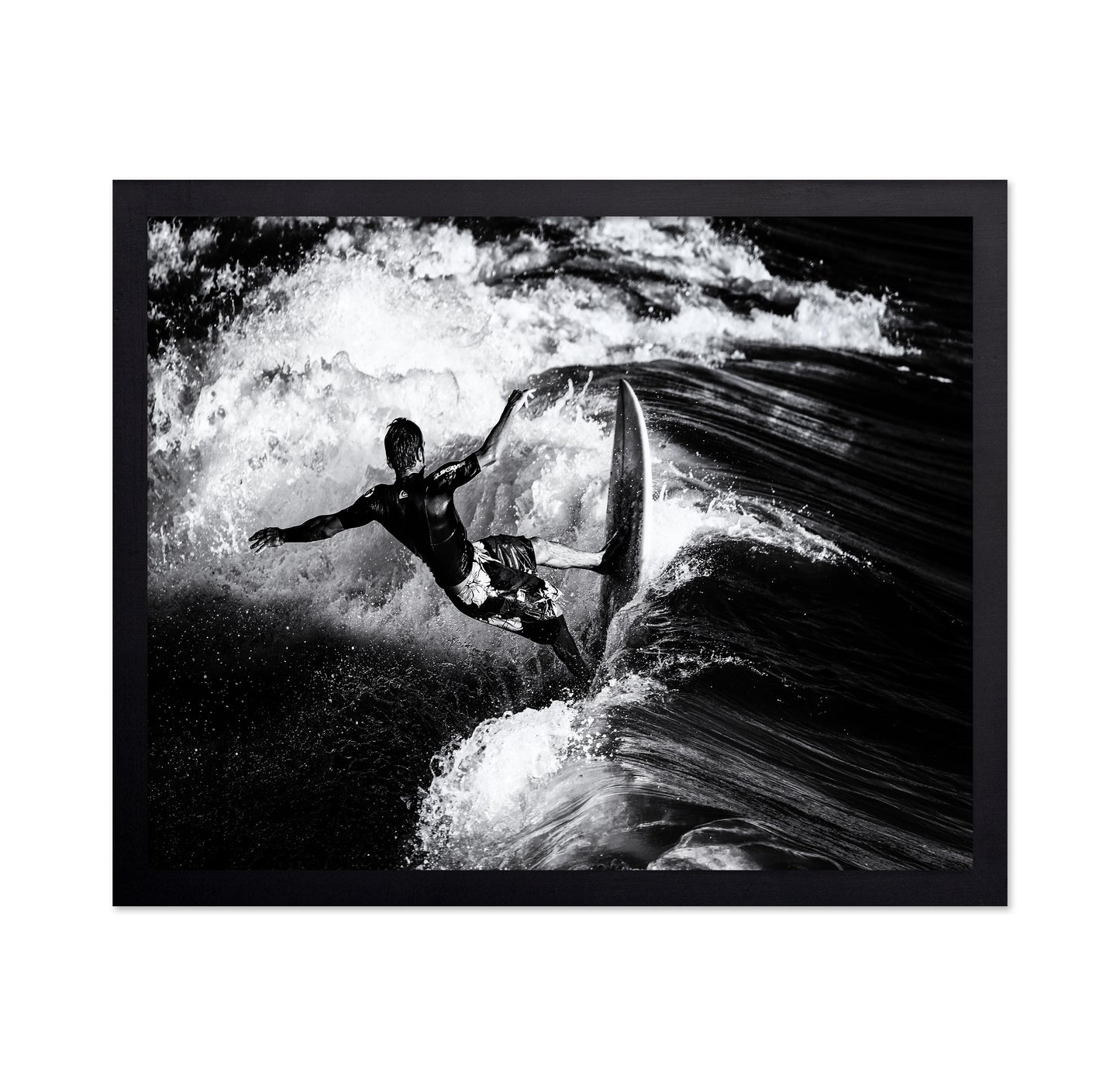 Surf Wave Cutback