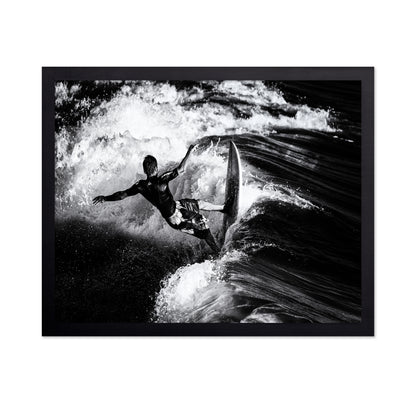 Surf Wave Cutback