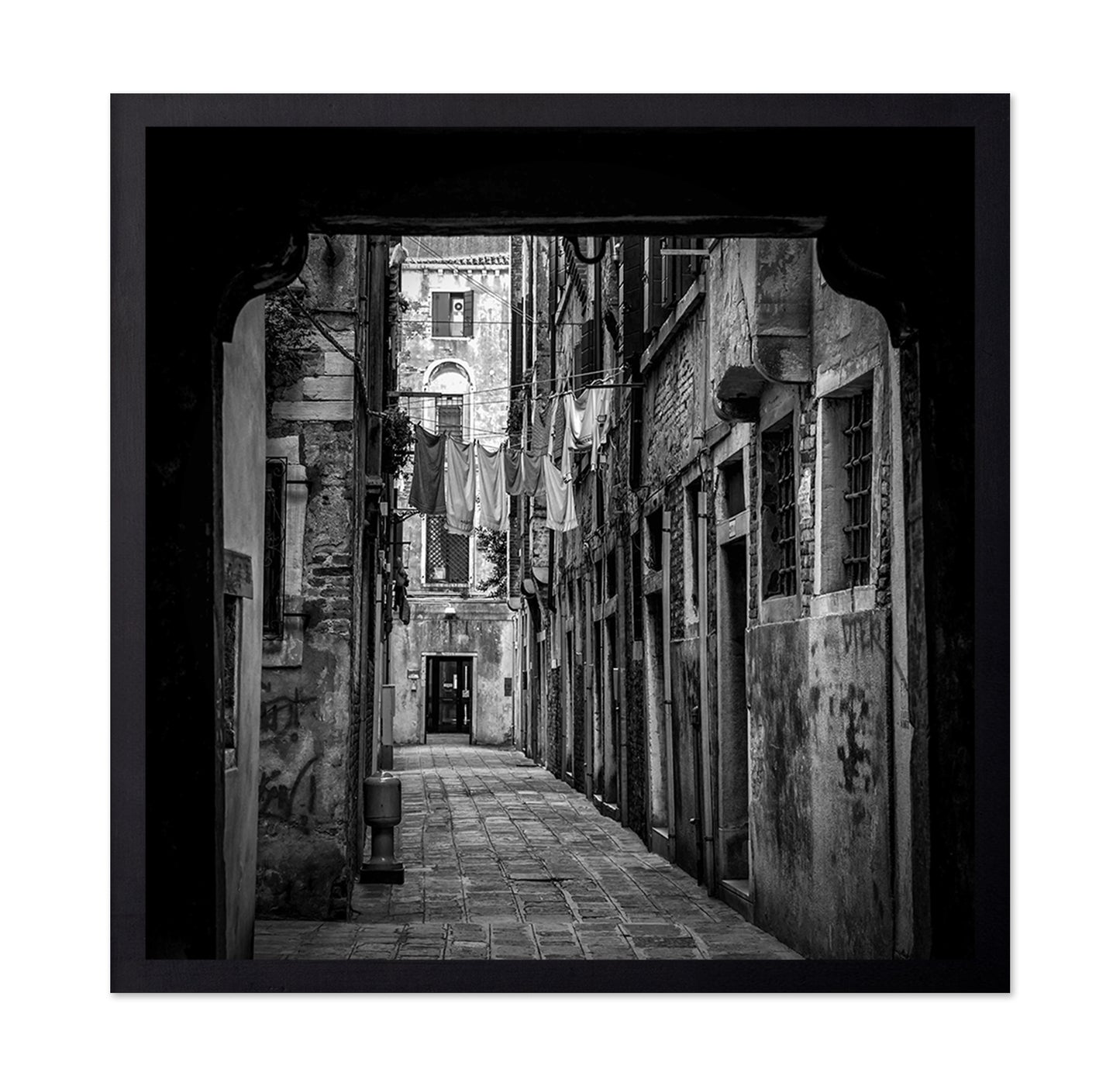 Old Alley Laundry