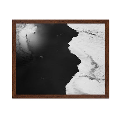 Minimal Black White Shoreline