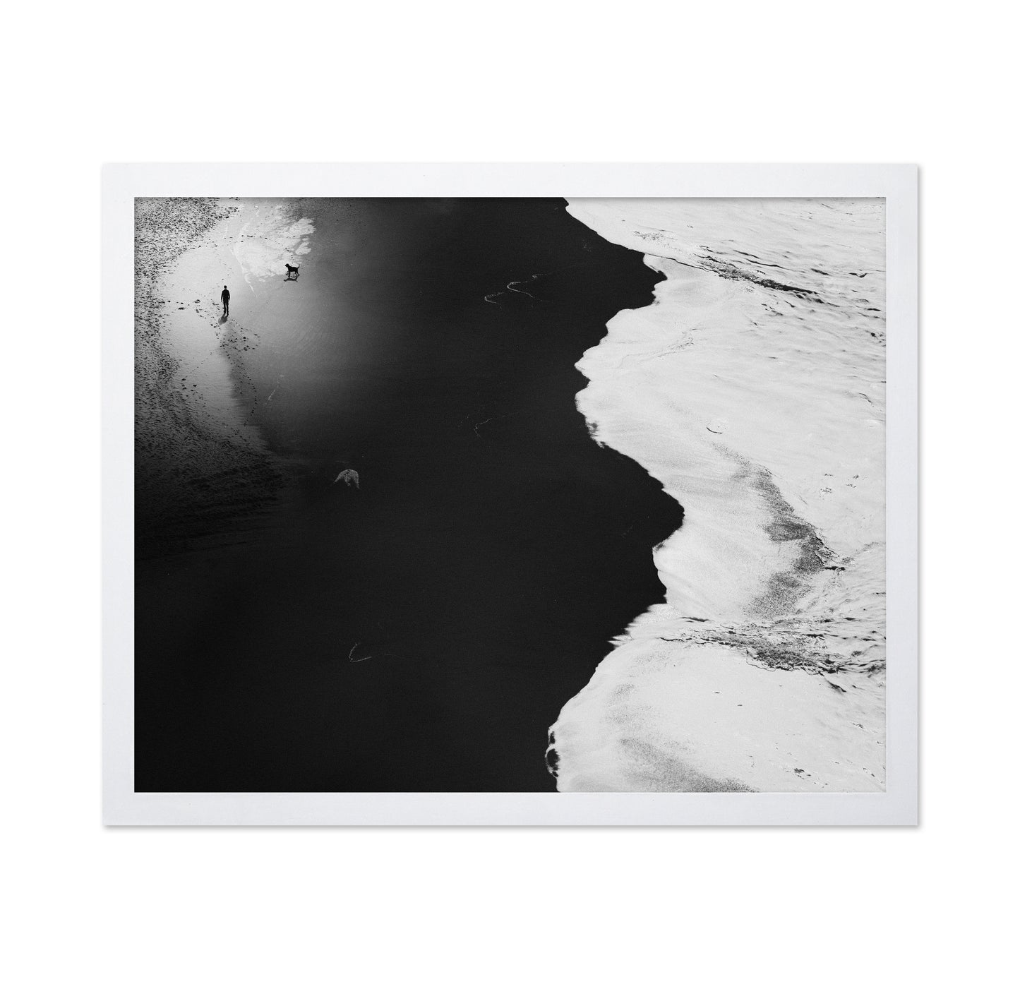 Minimal Black White Shoreline