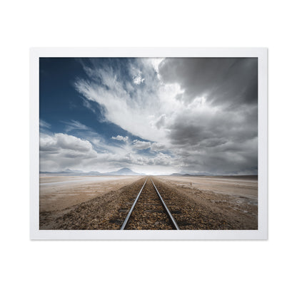 Endless Railway Horizon