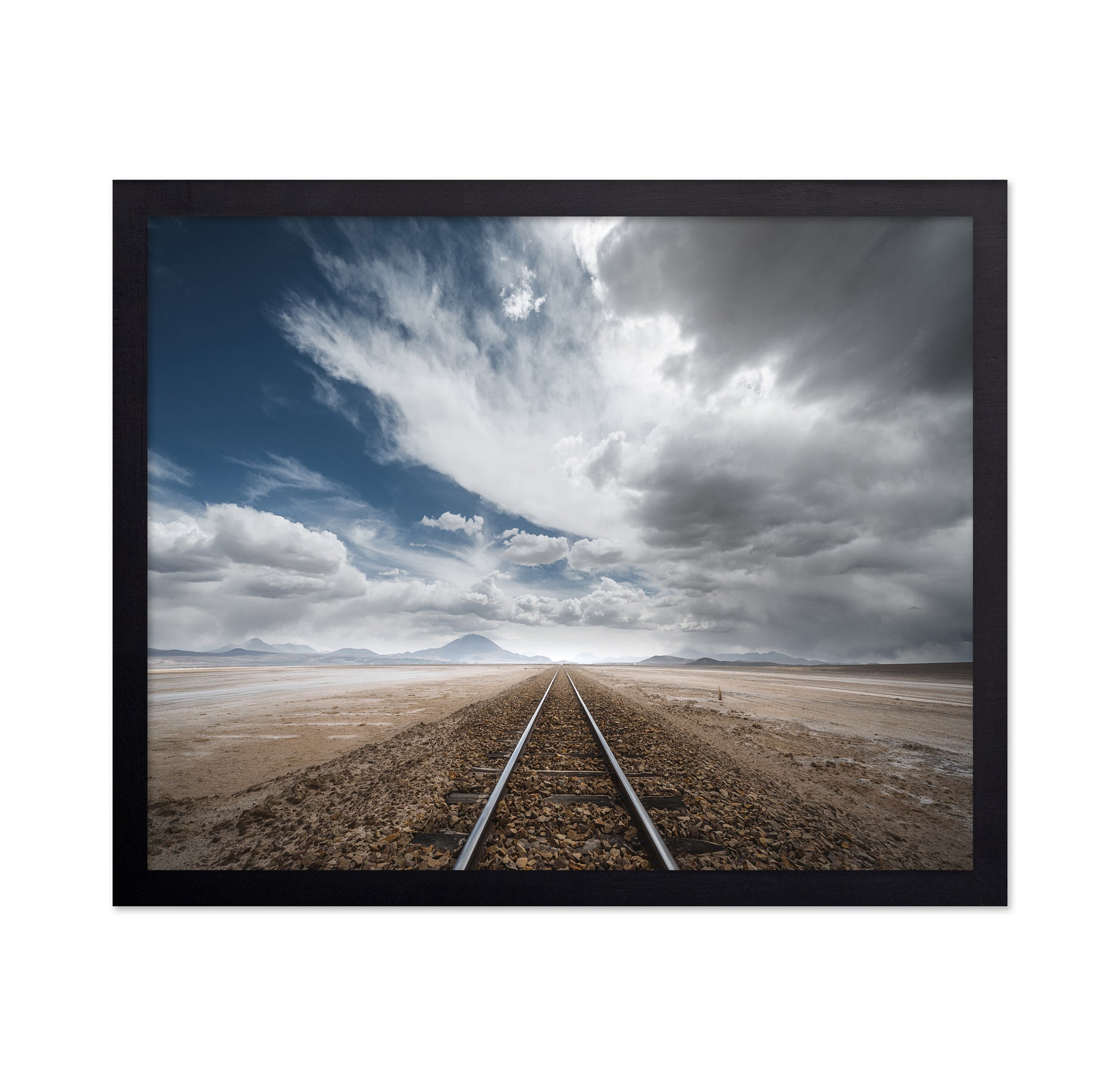 Endless Railway Horizon