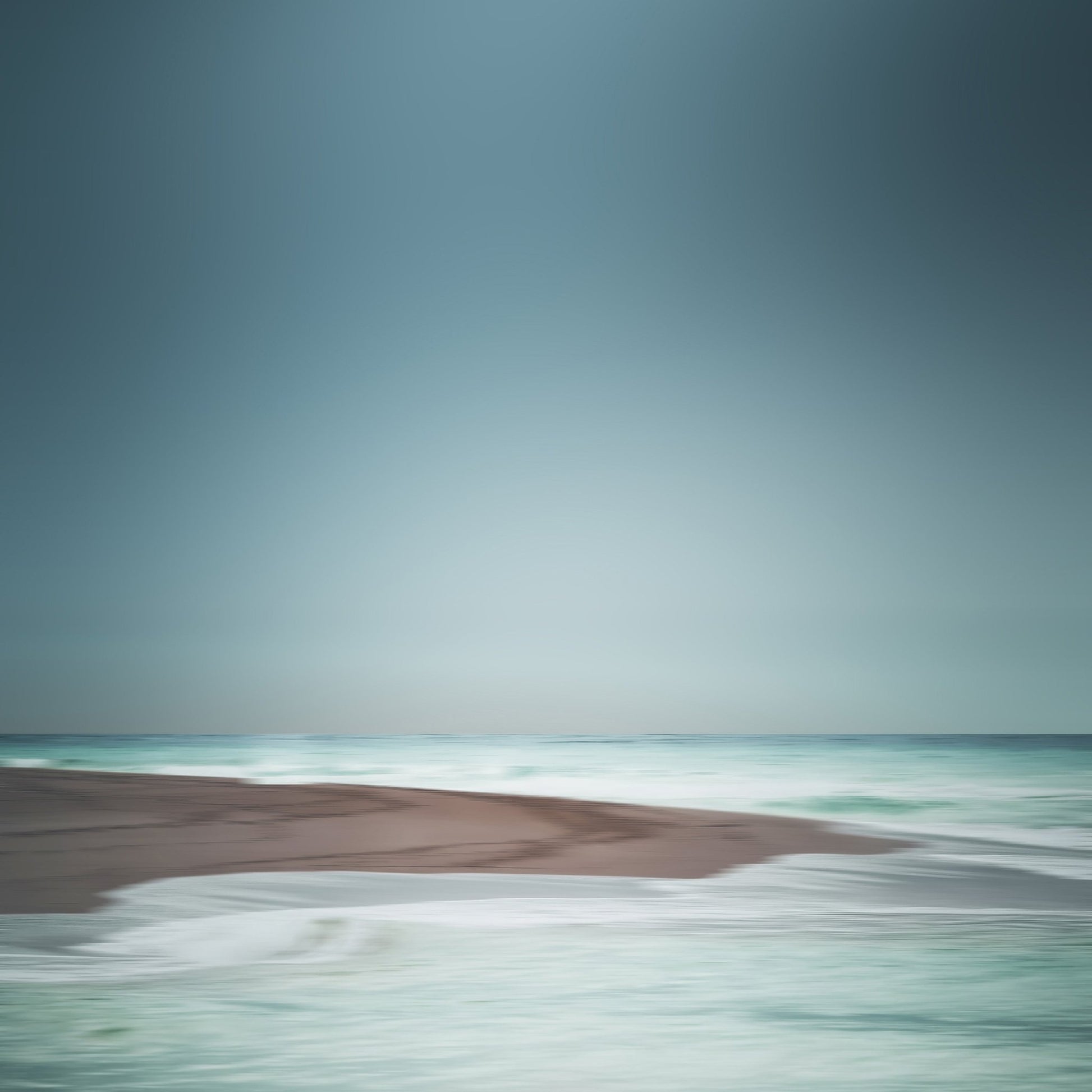 Minimal Coastal Horizon No1
