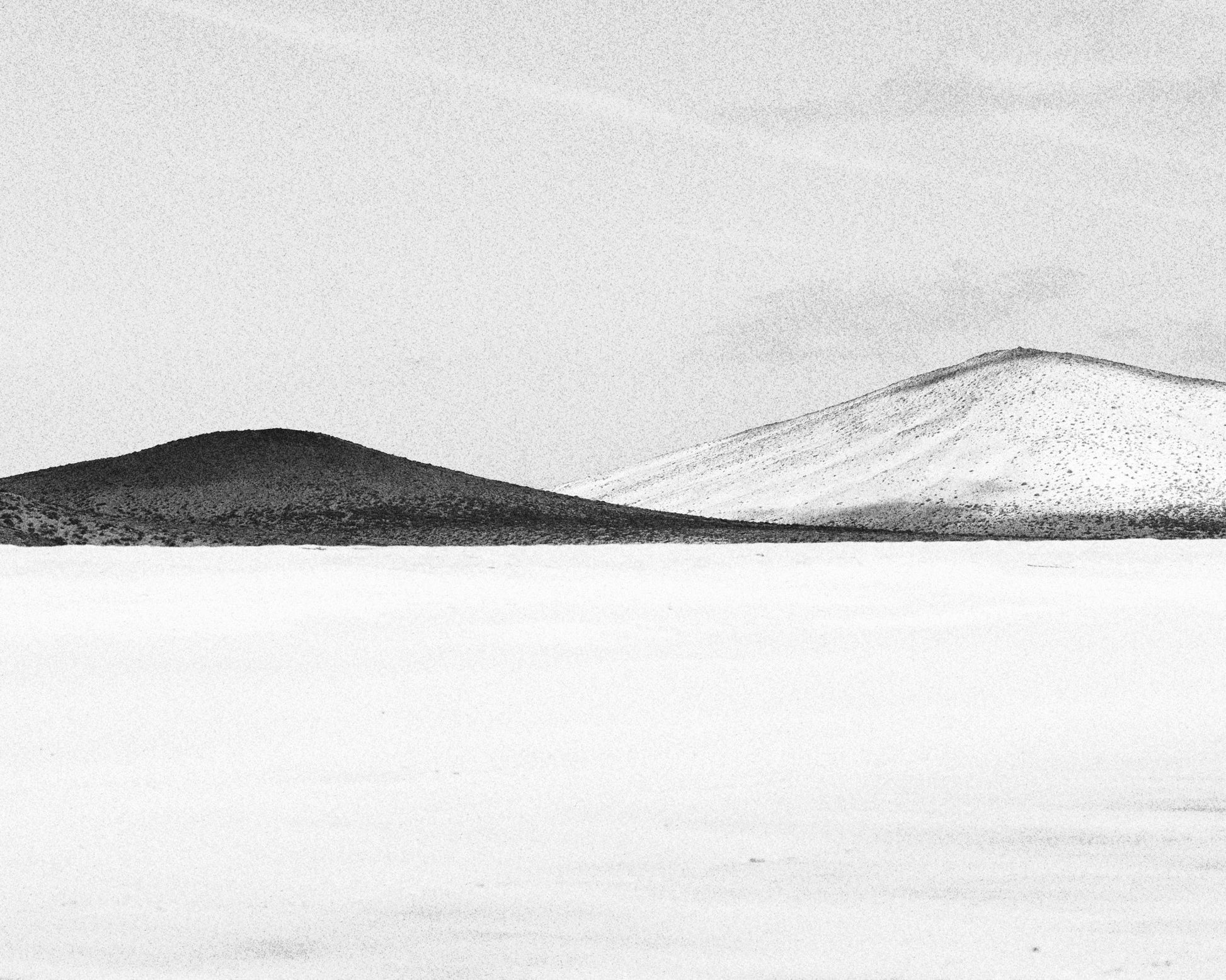 Minimal Mountain Horizon