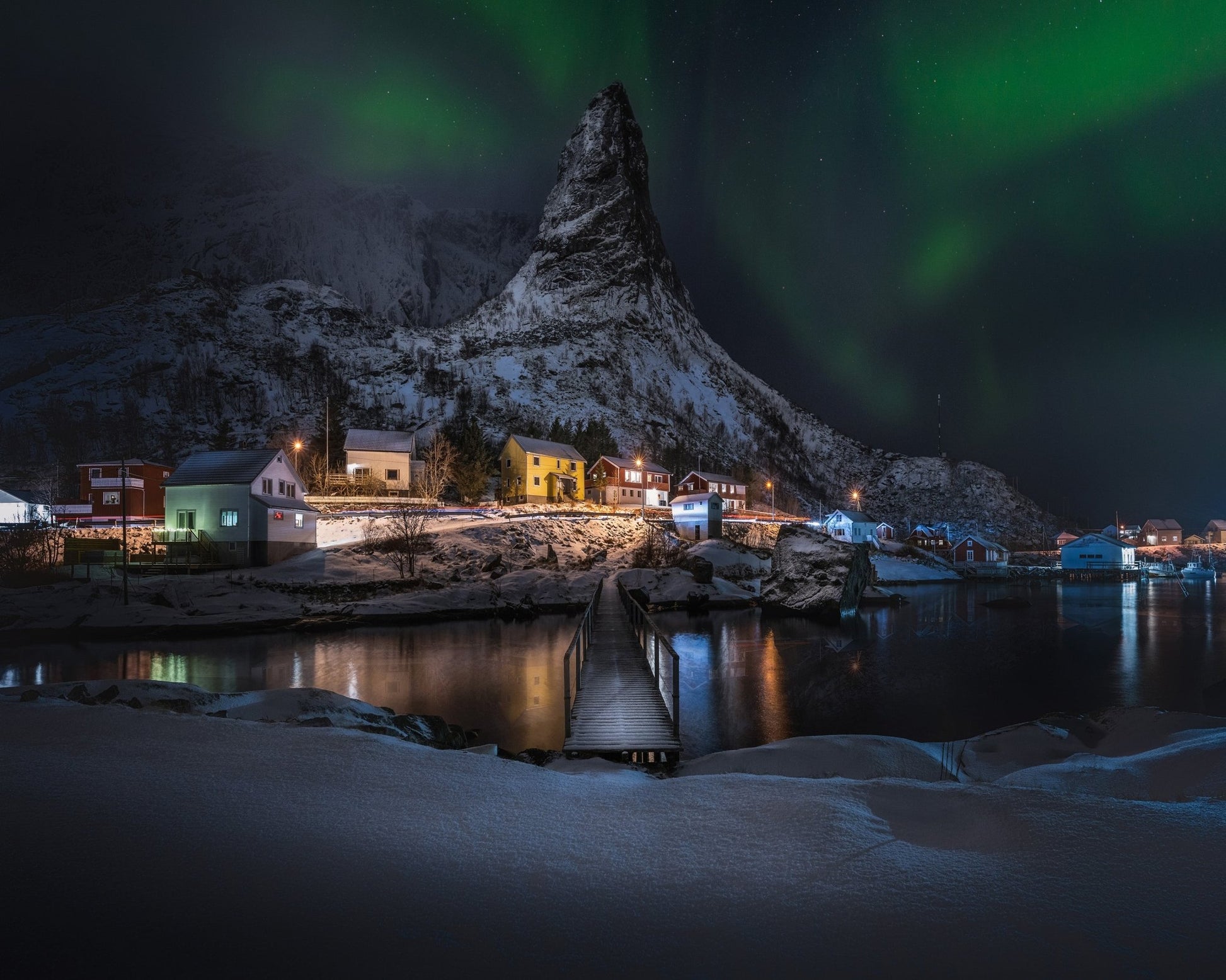 Lofoten Aurora Village