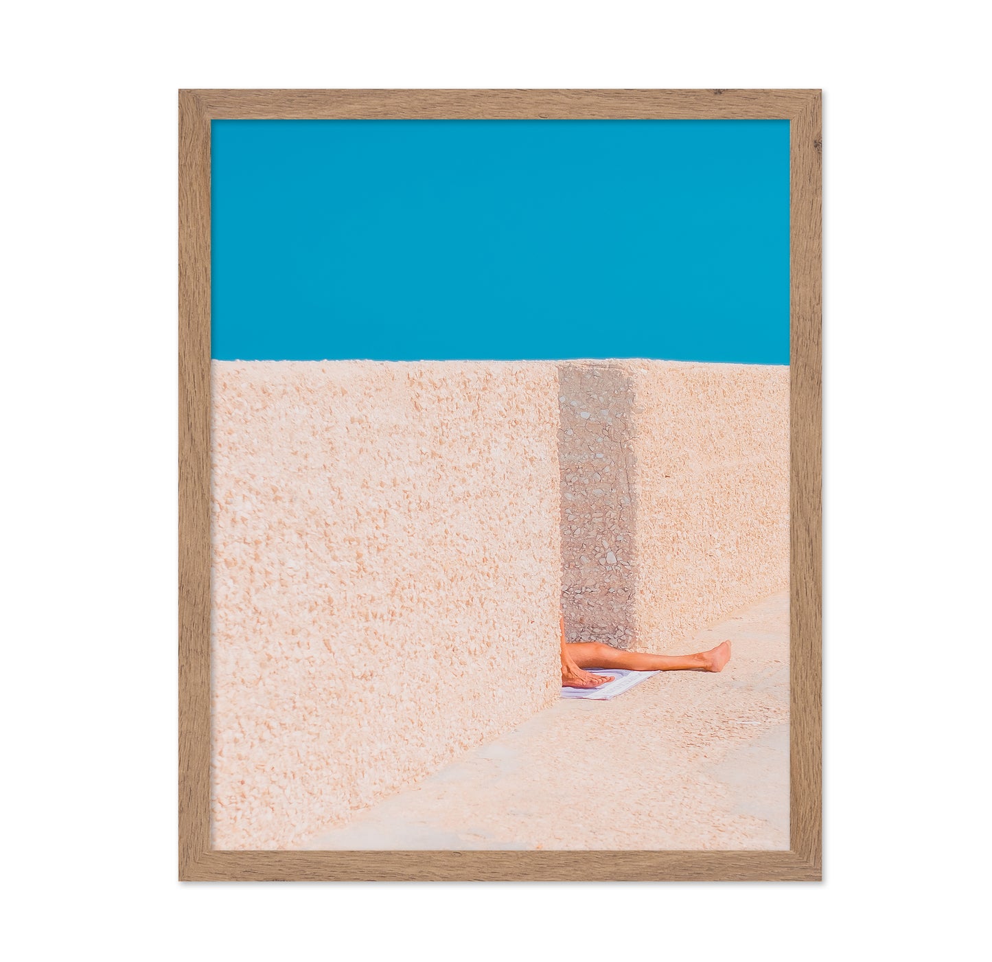 Minimal Sunbathing Legs