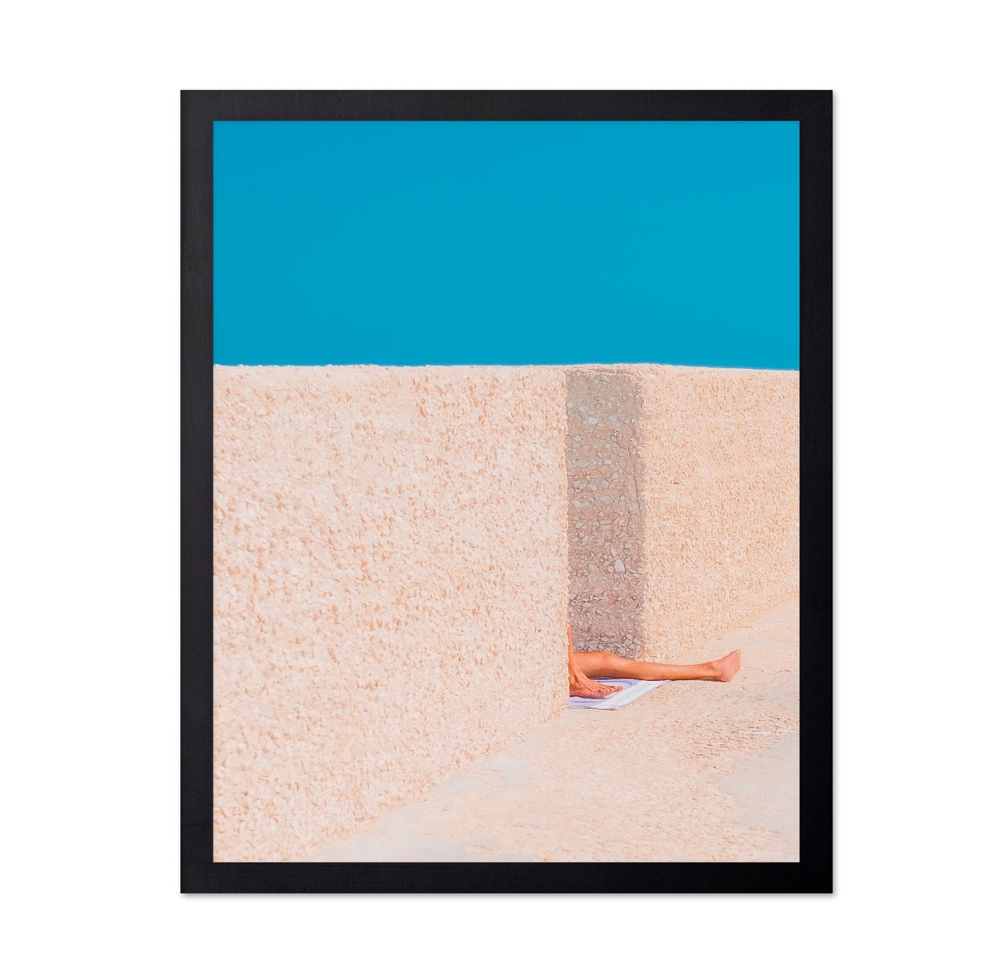 Minimal Sunbathing Legs