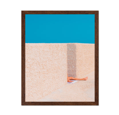 Minimal Sunbathing Legs