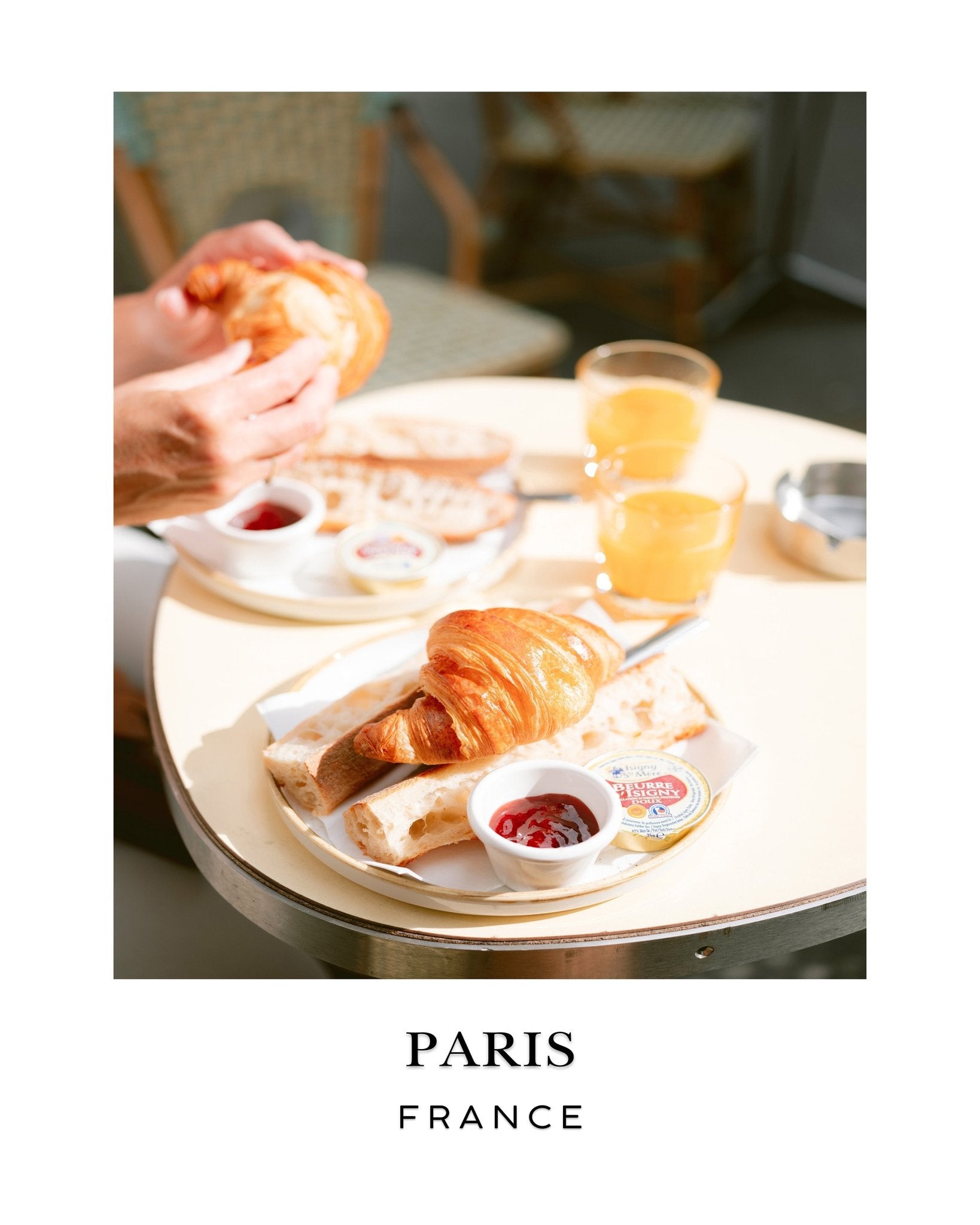 Paris Caf� Breakfast