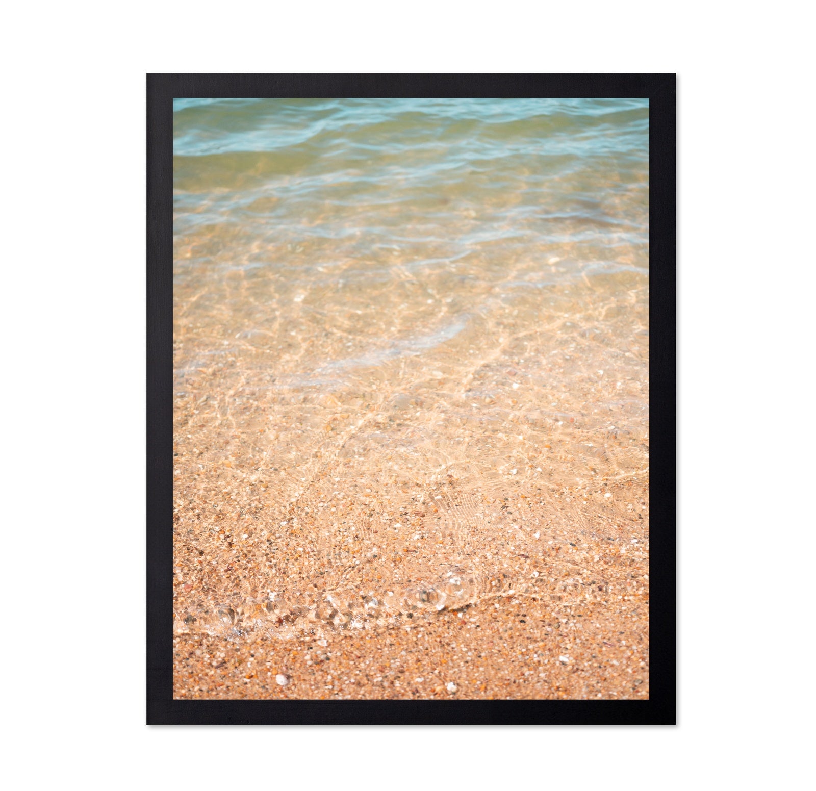 Clear Shoreline Waves