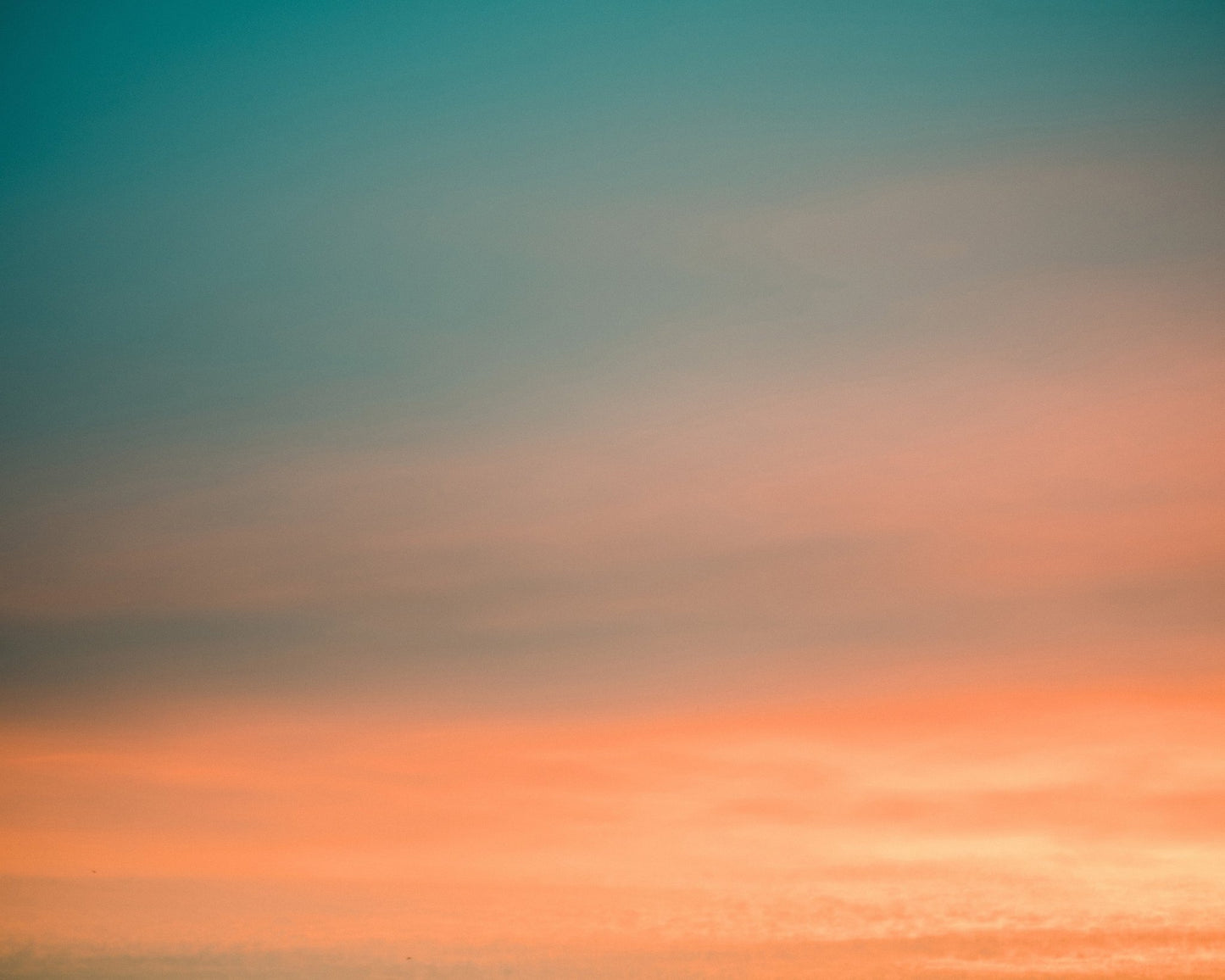 Soft Sunrise Gradient