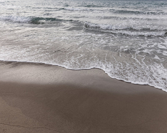 Calm Shoreline Waves