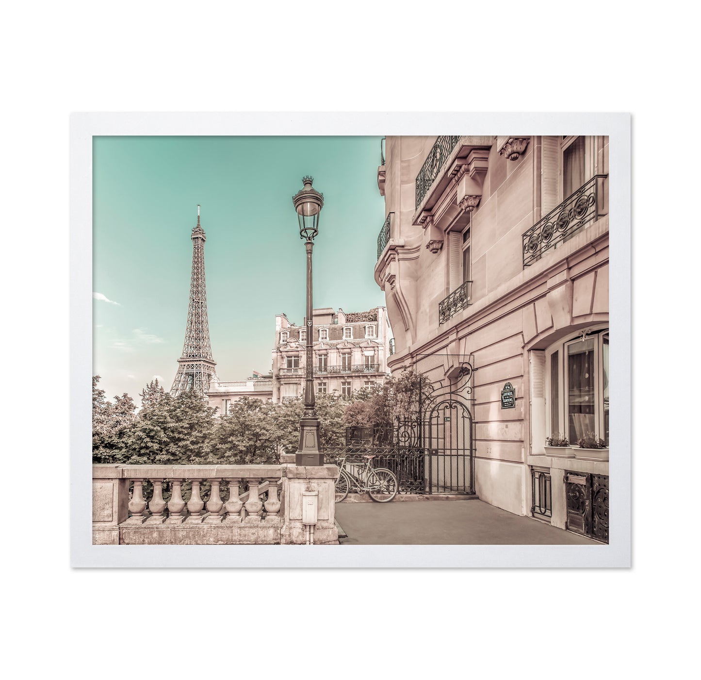 Paris Eiffel Street