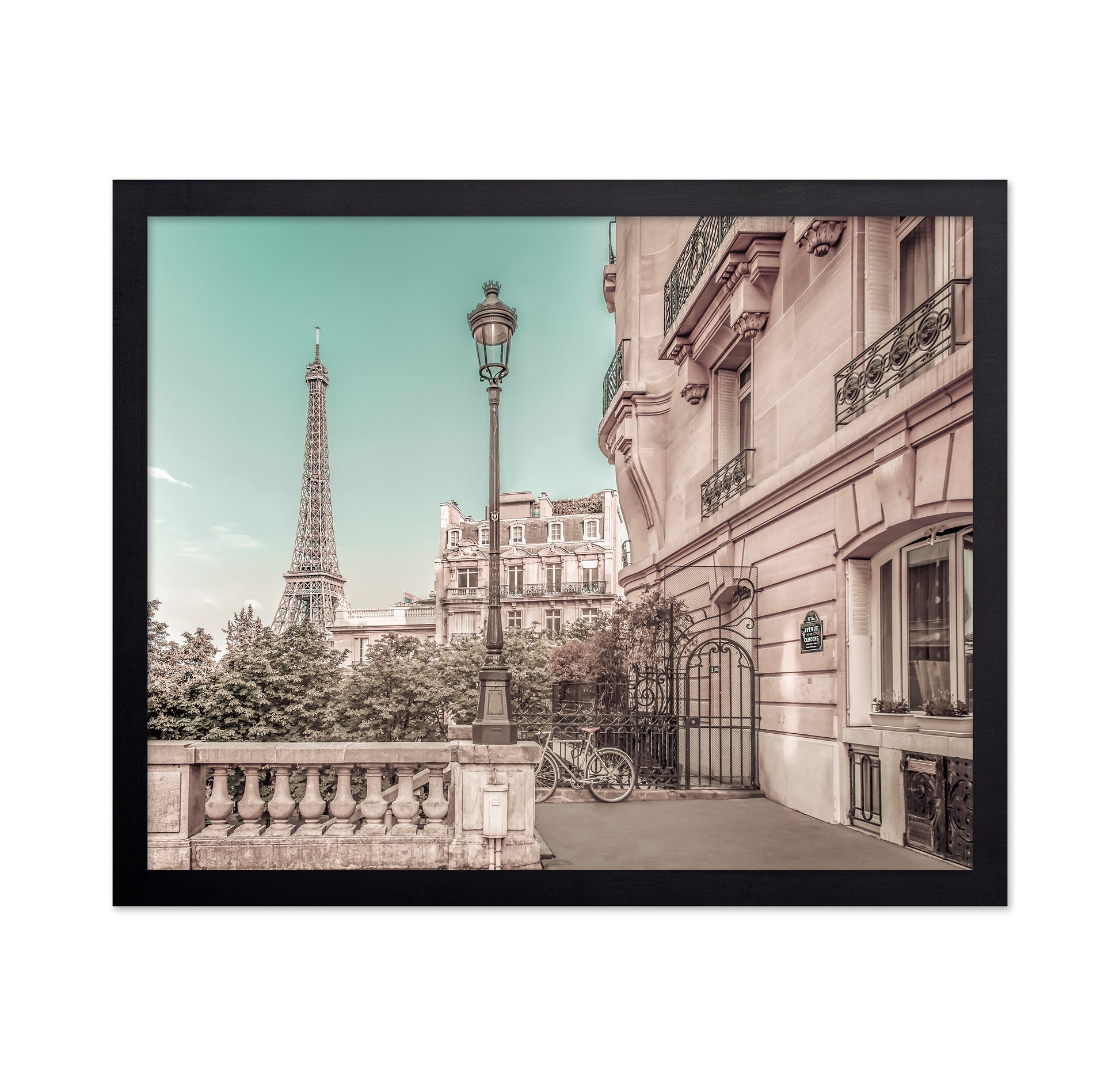 Paris Eiffel Street