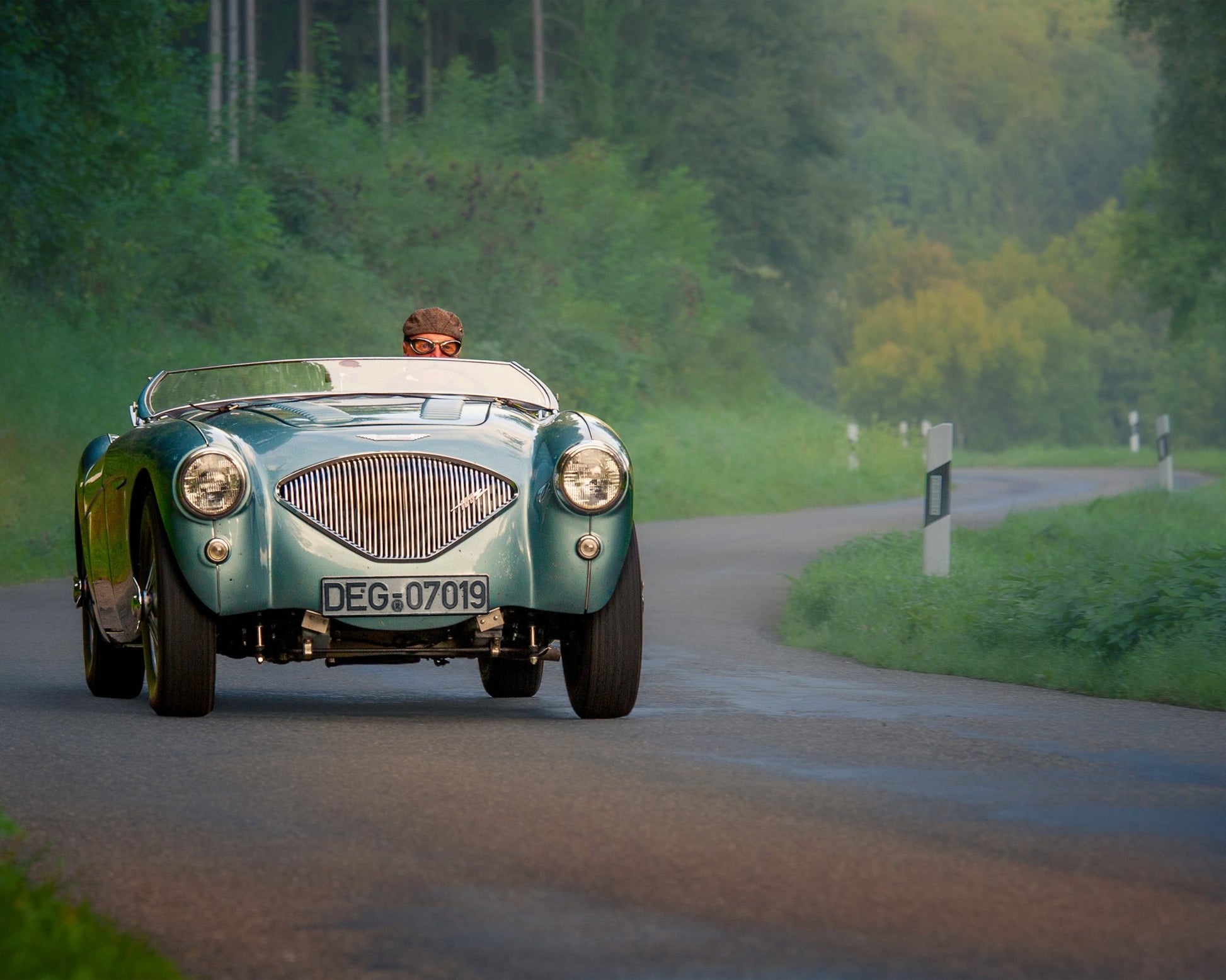 Vintage Road Drive
