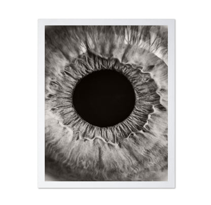 Monochrome Iris