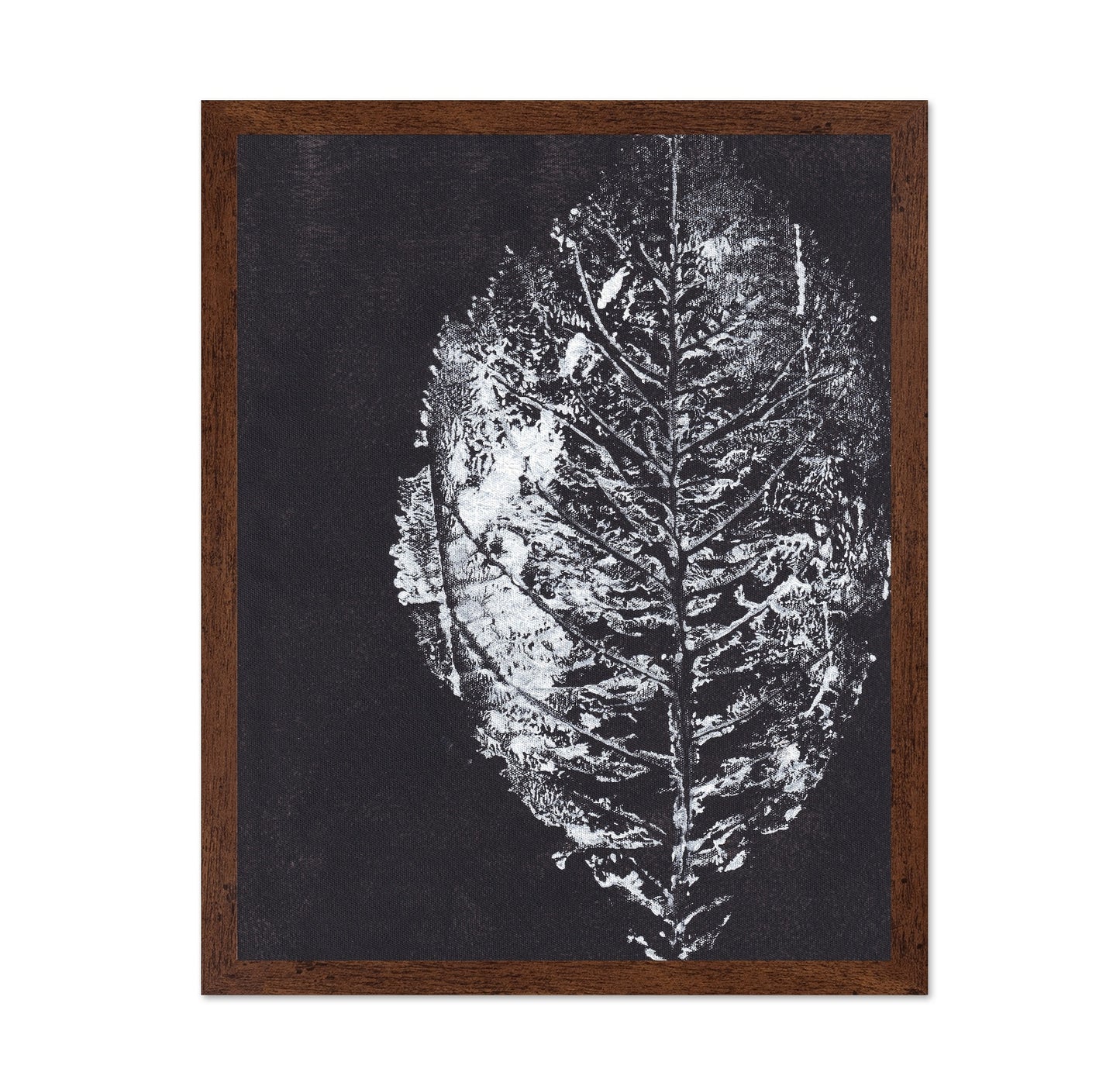 Monochrome Leaf