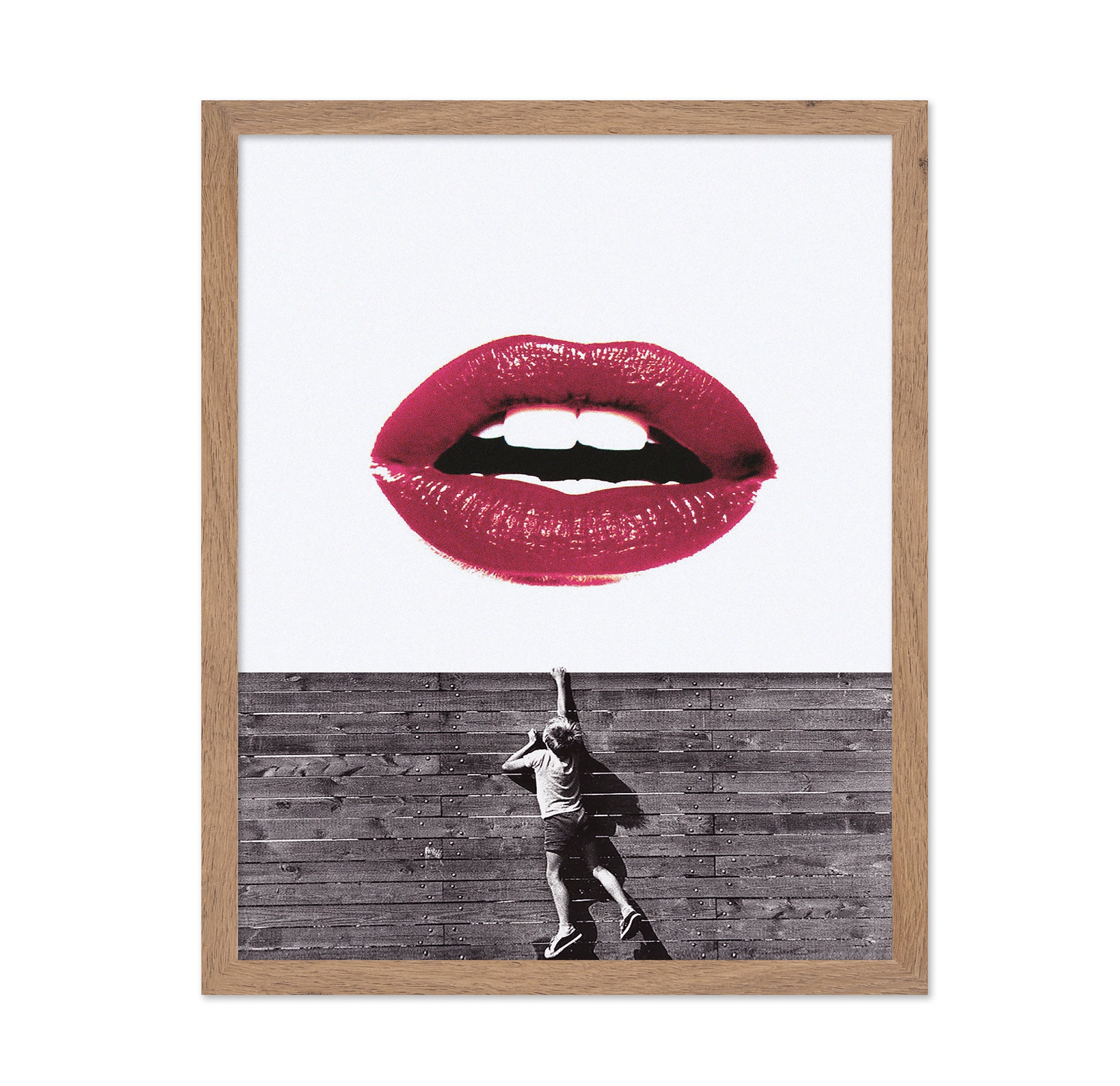 Bold Lips Reach