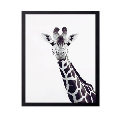 Minimal Giraffe Portrait No2