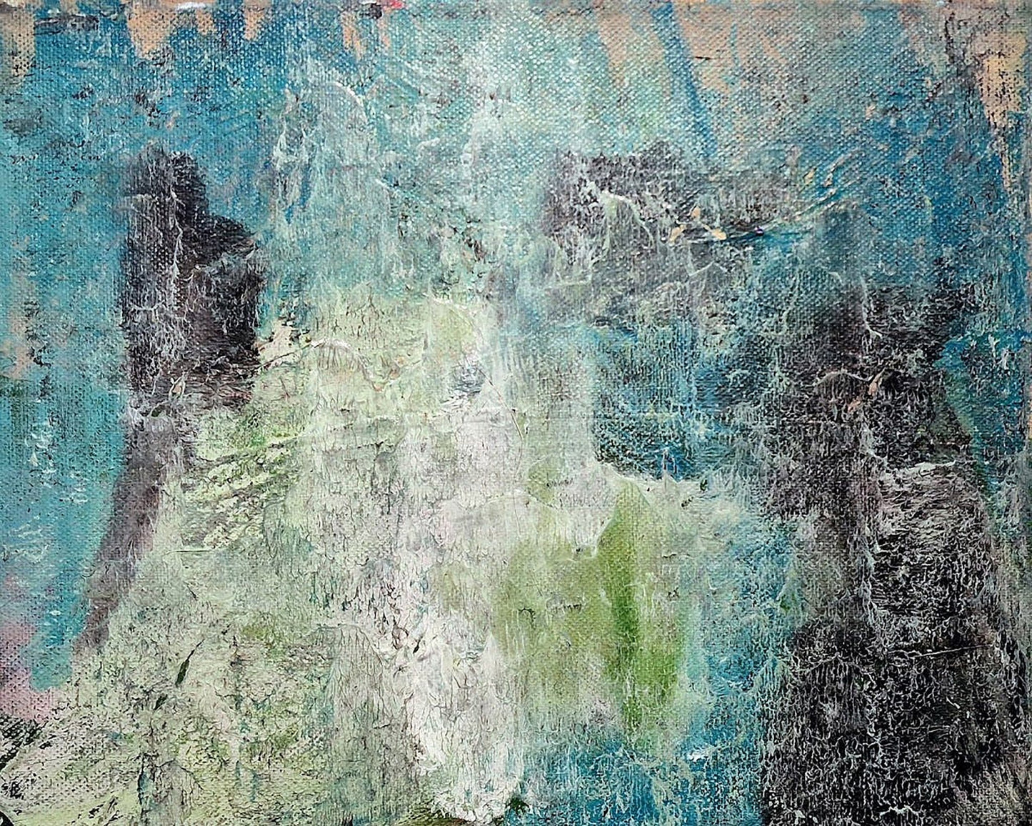 Fading Aqua Shadow
