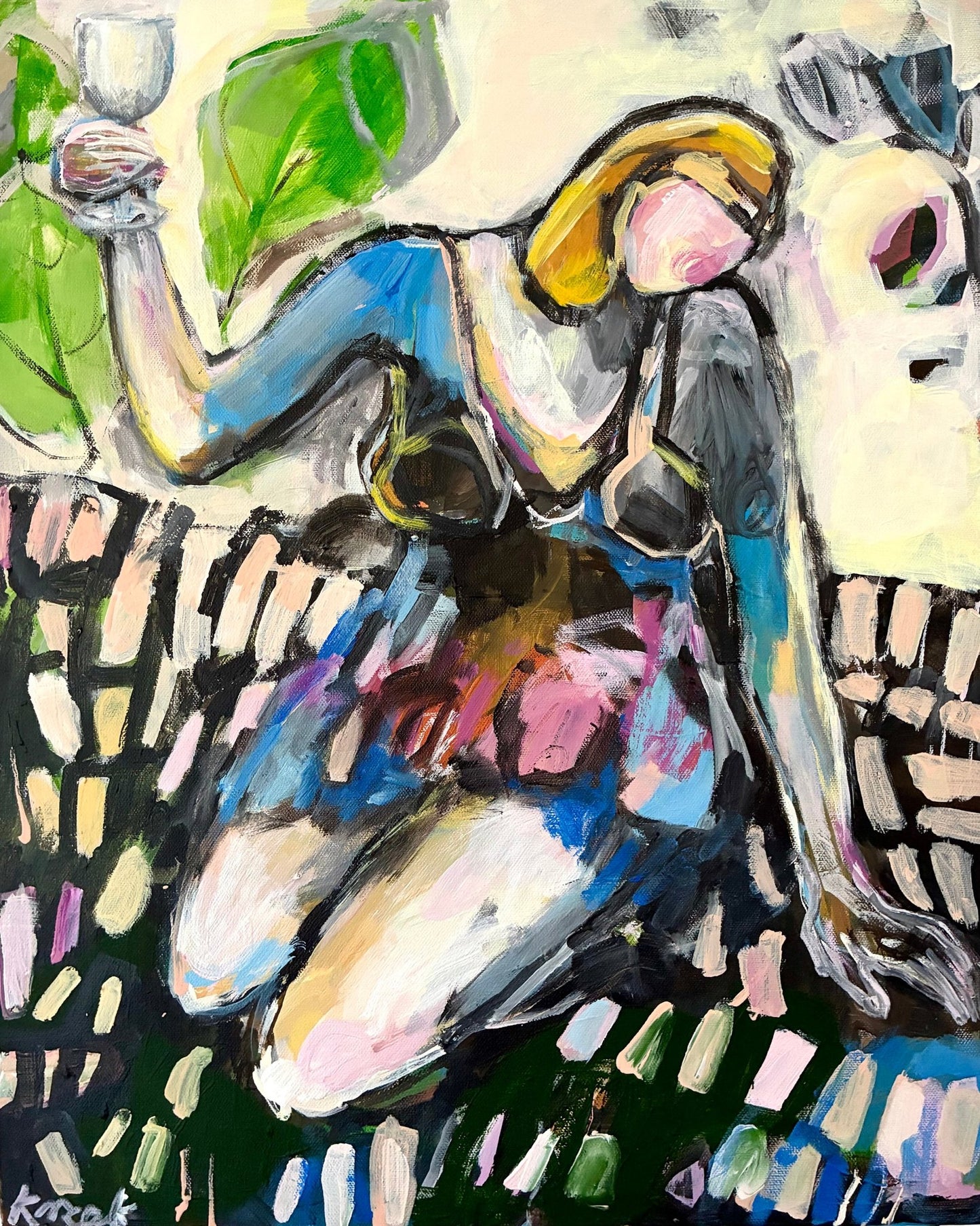 Wine Lounge Figure