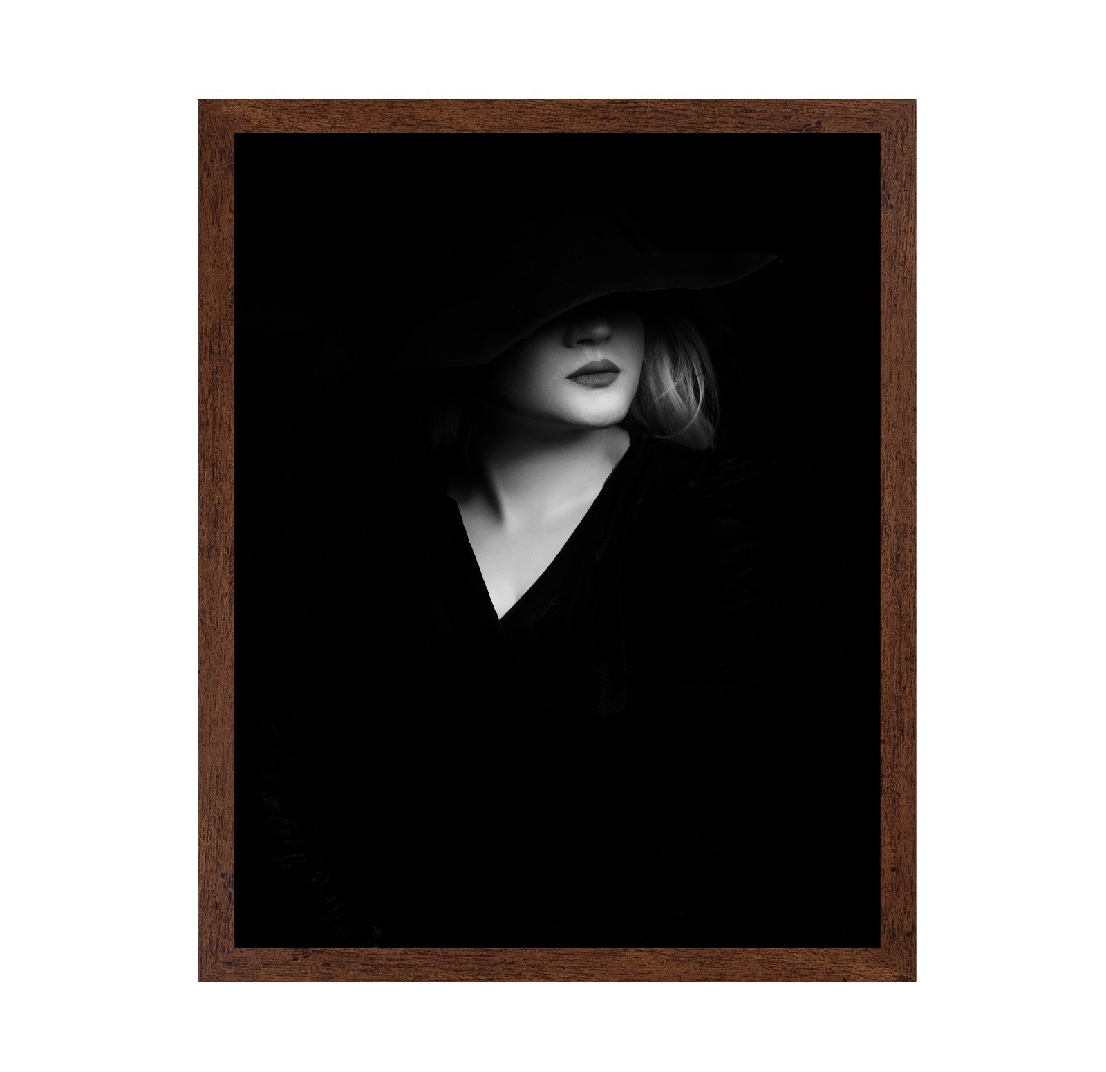 Shadowed Femme