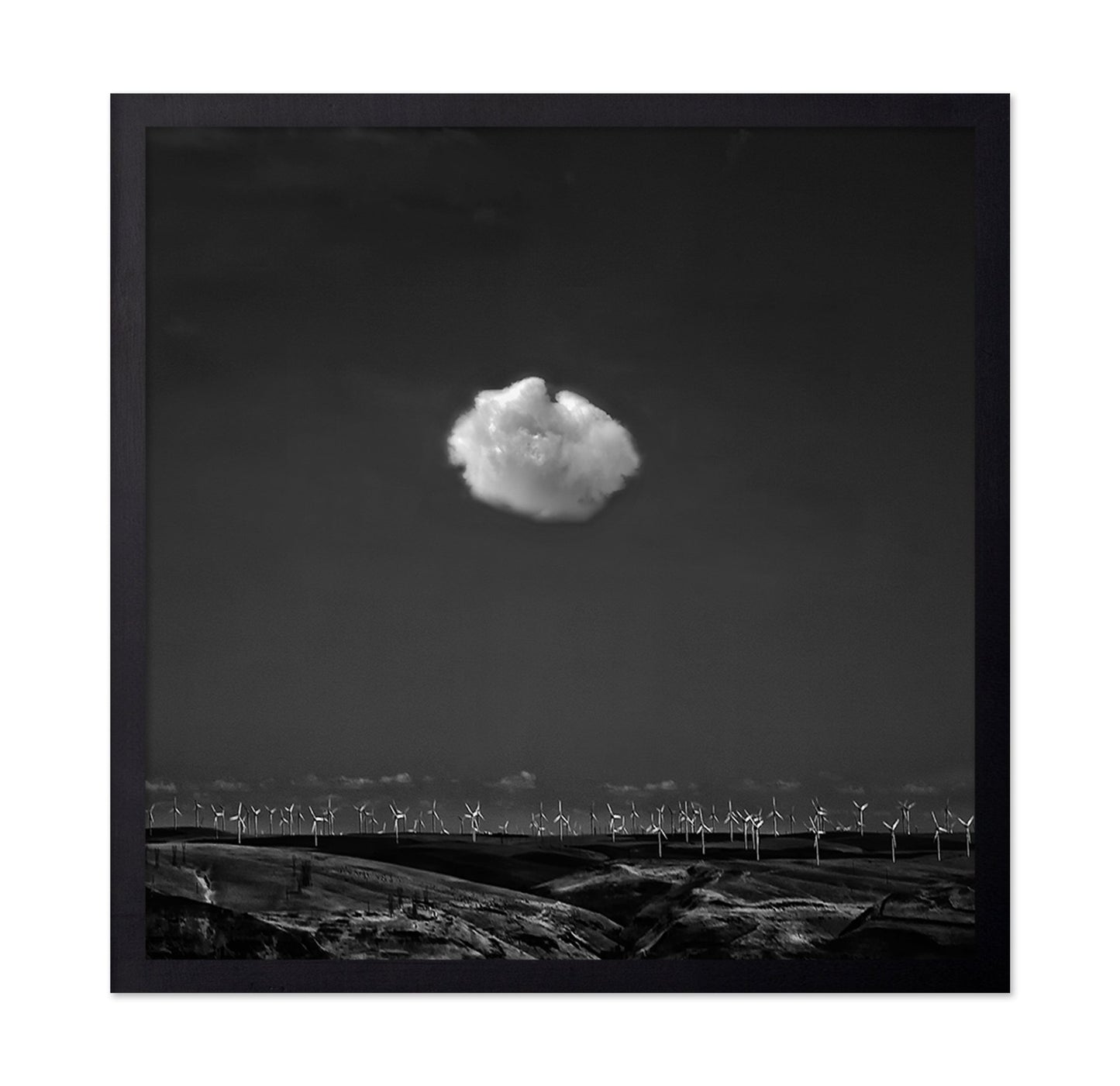 Lone Cloud Horizon