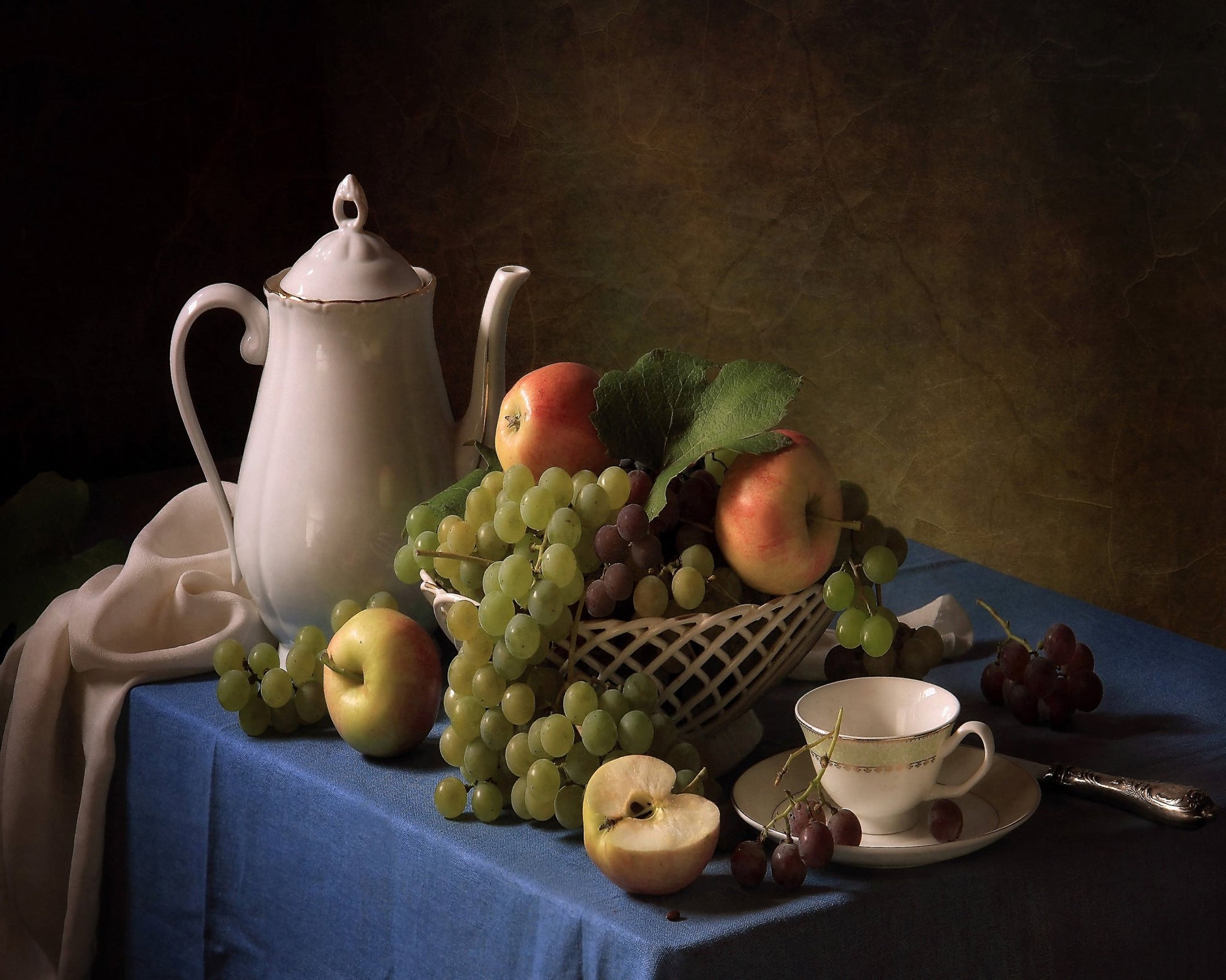 Grapes And Apples Still Life