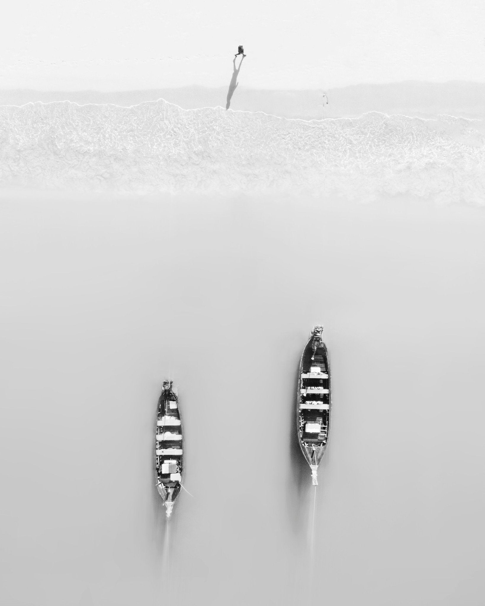Minimal Boats Horizon