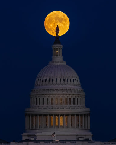Capitol Moon Alignment No2