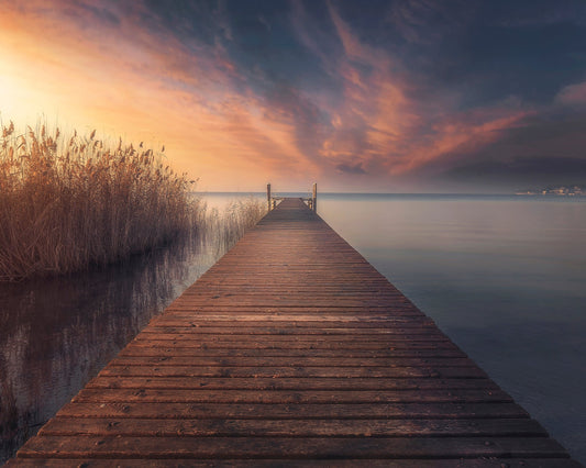 Golden Pier Horizon