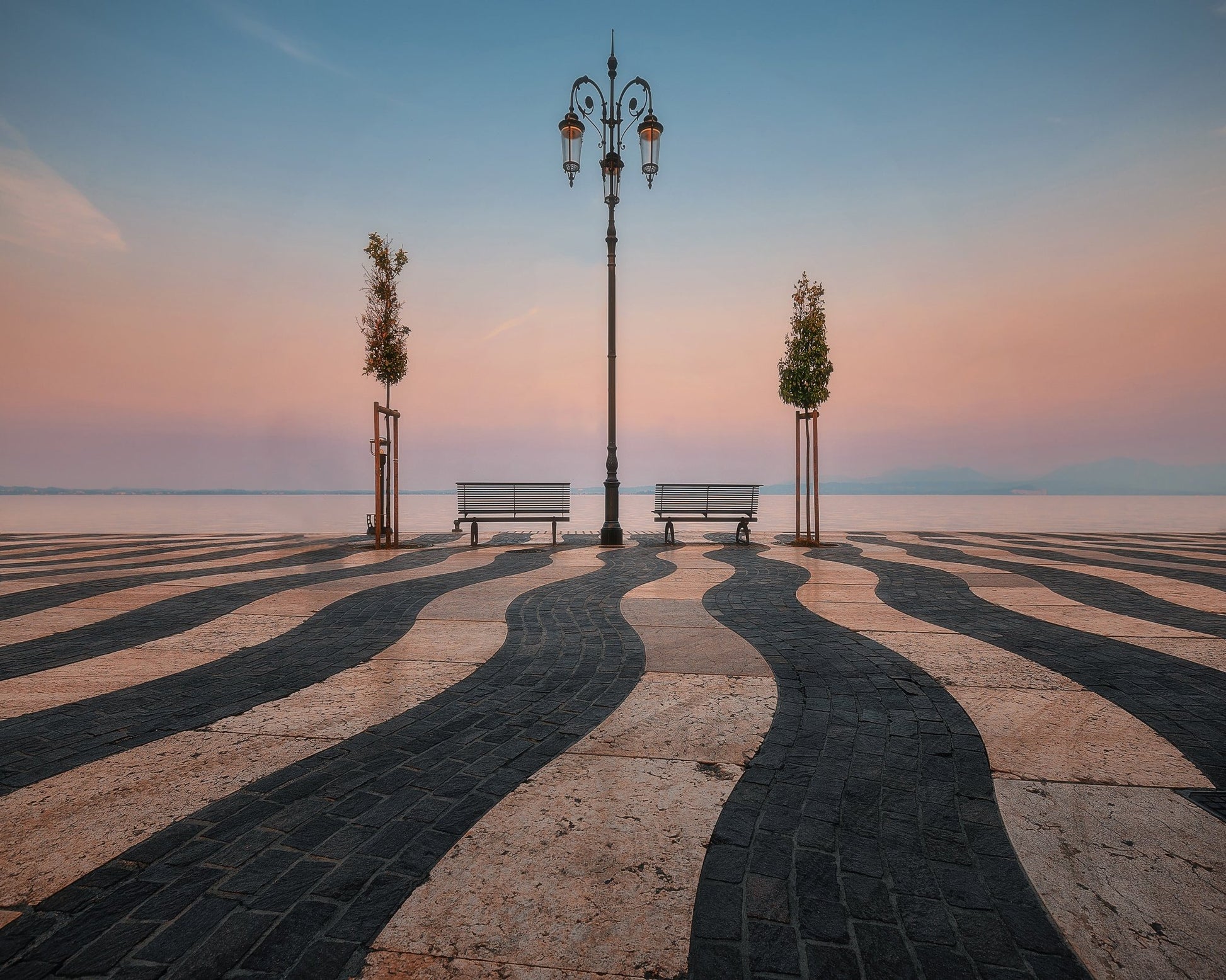 Lakeside Pattern Walk
