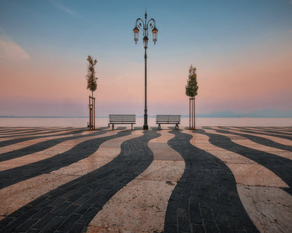 Lakeside Pattern Walk