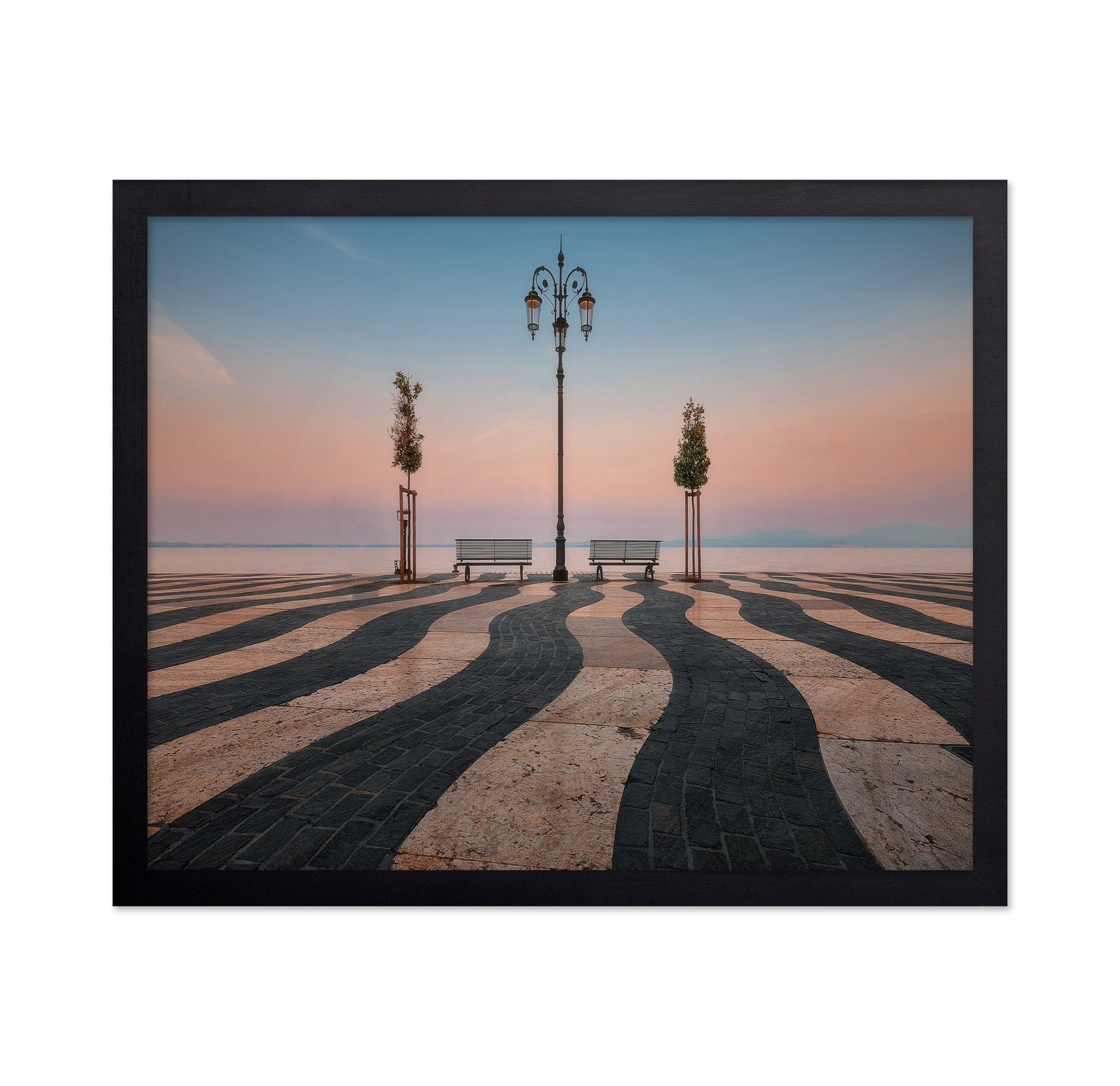 Lakeside Pattern Walk